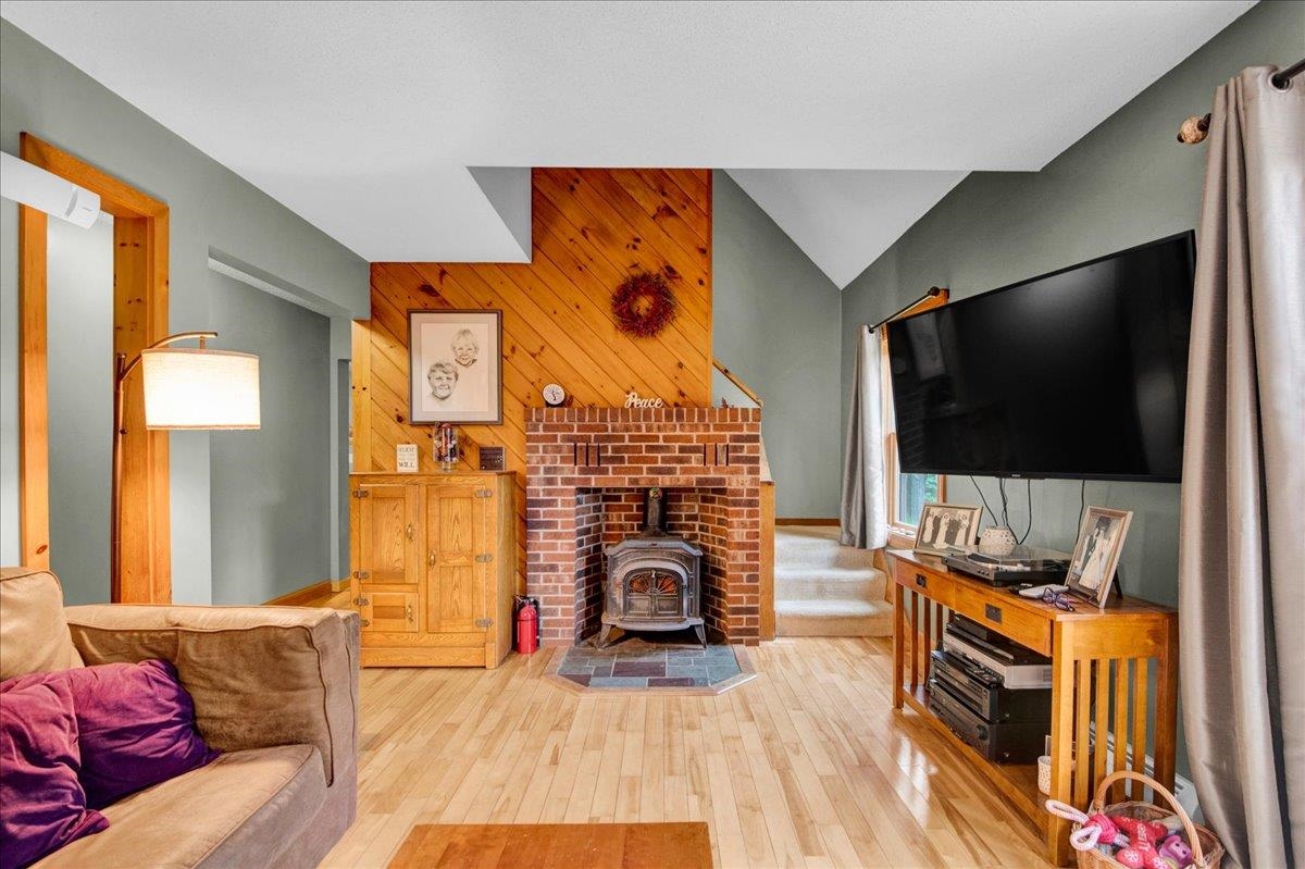 425 Poker Hill Road photo 9
