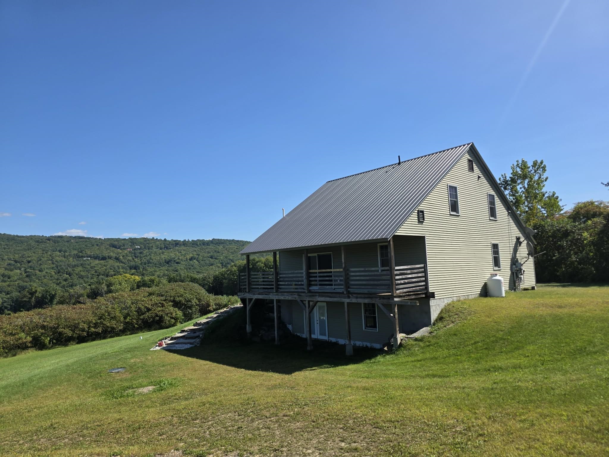 135 Winterbell Drive photo 15