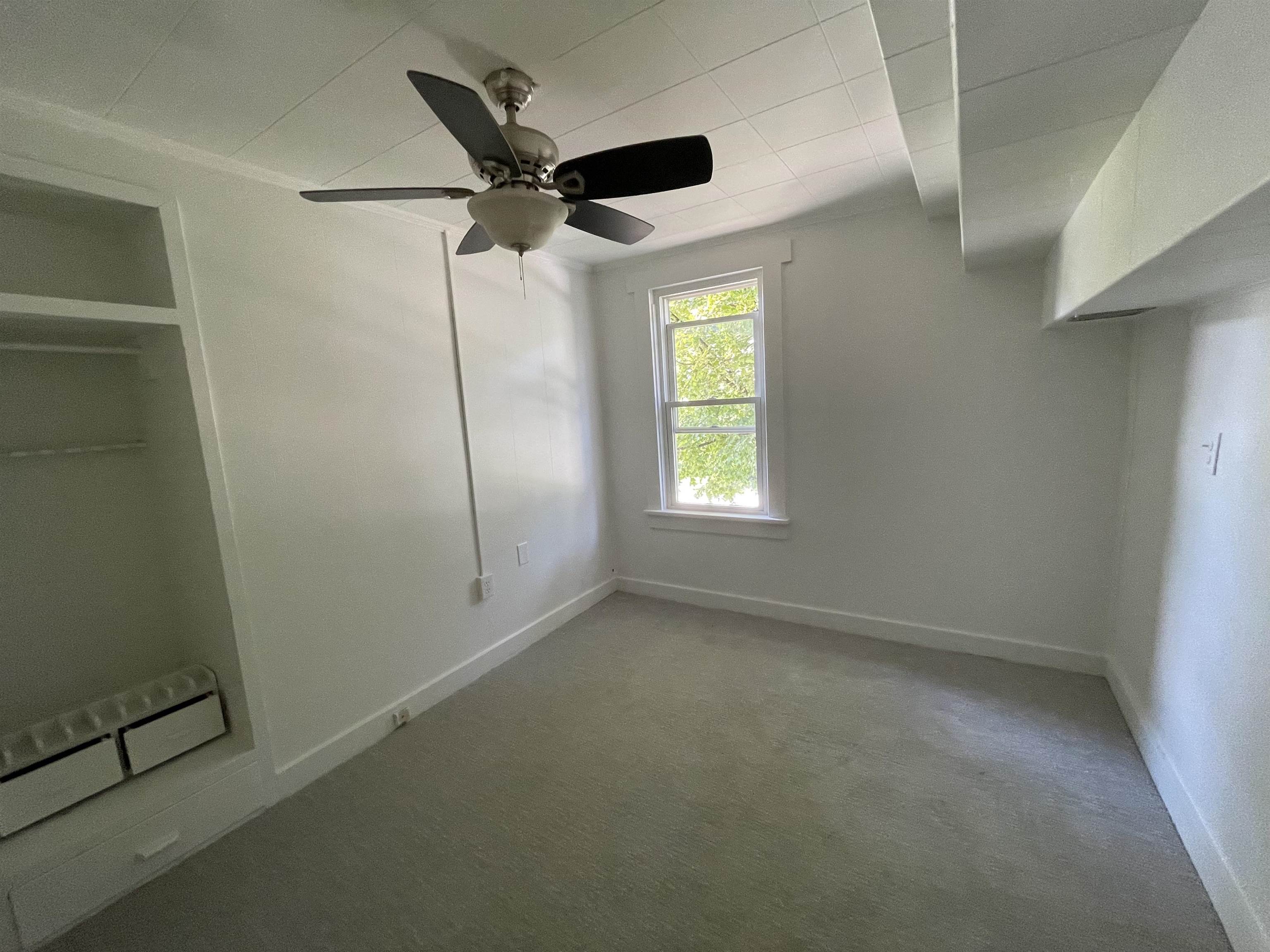 32 Pleasant Street photo 16
