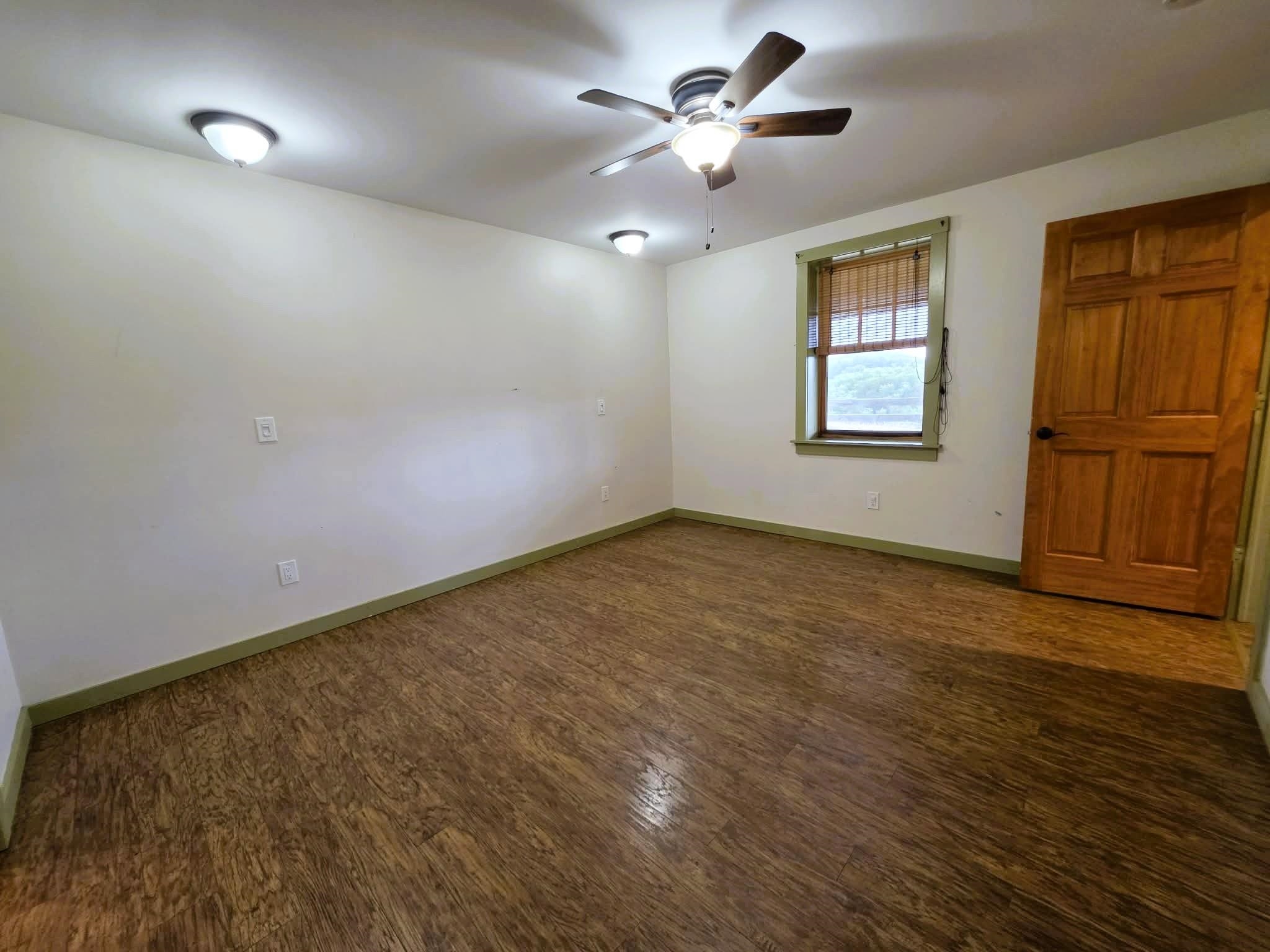 135 Winterbell Drive photo 23
