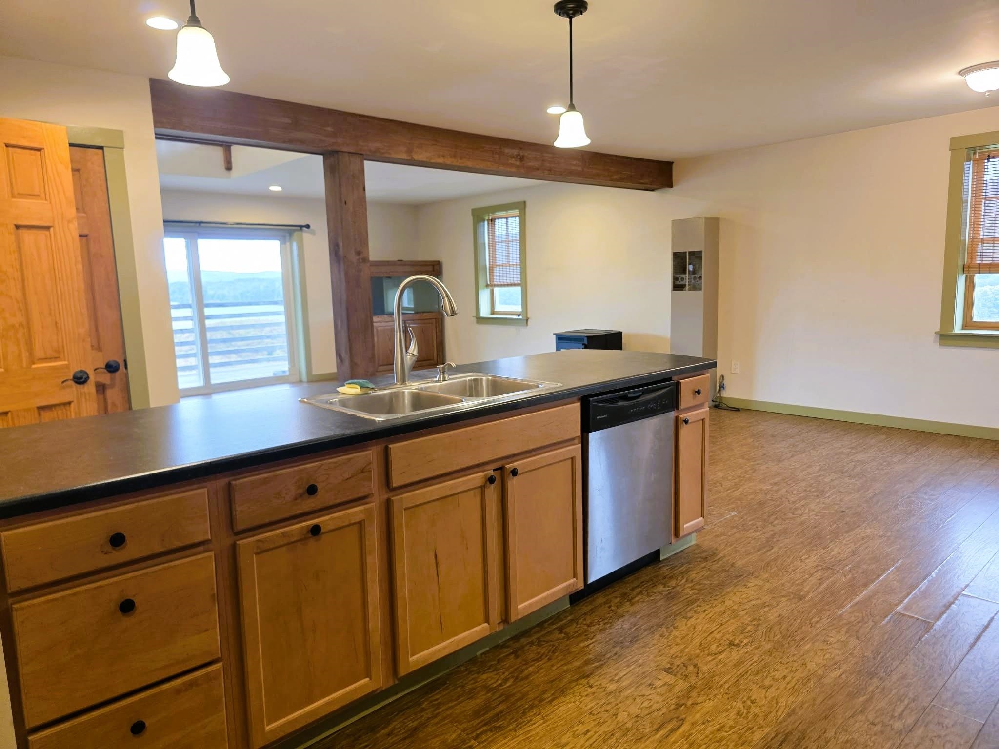 135 Winterbell Drive photo 33