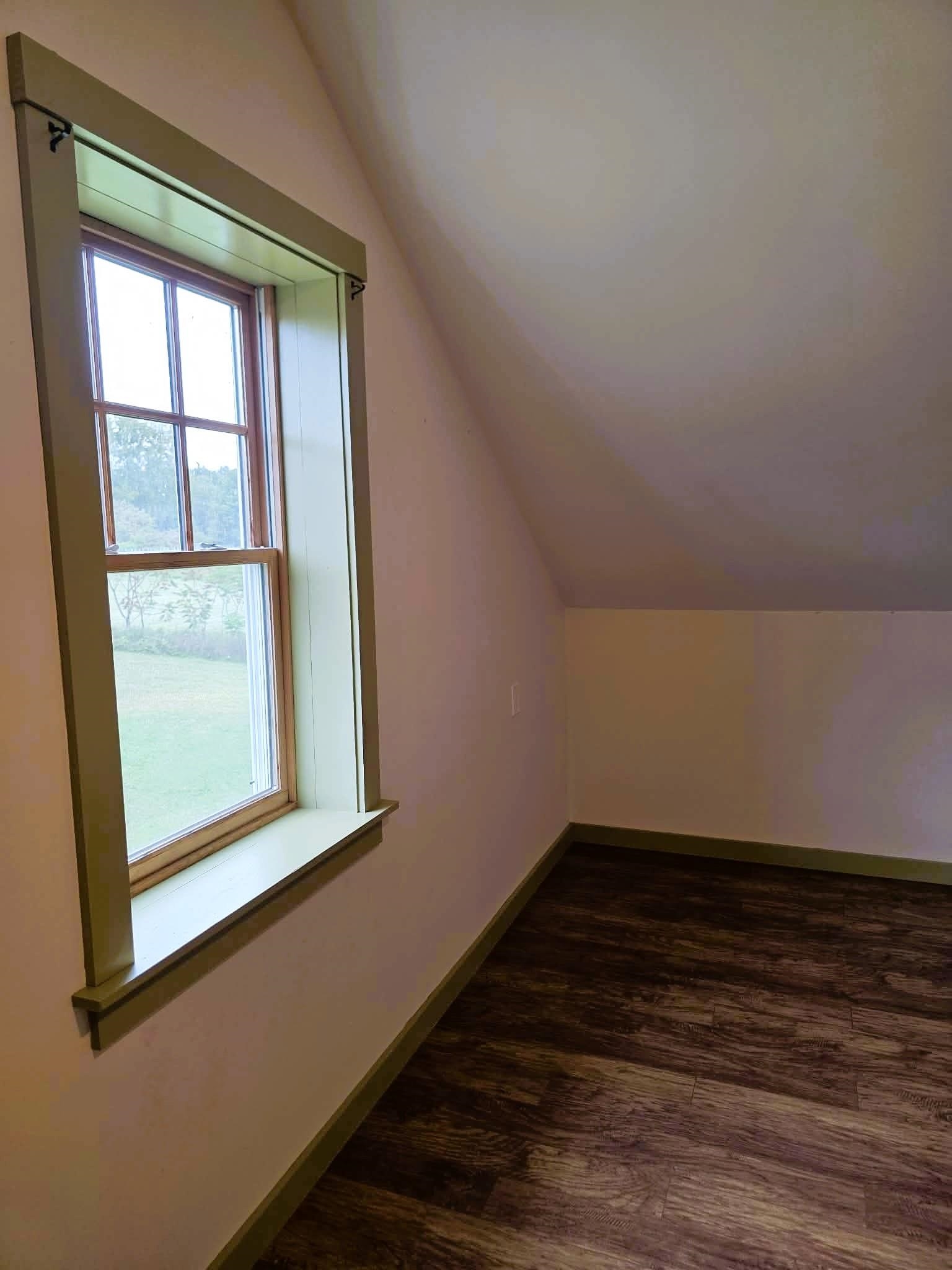 135 Winterbell Drive photo 41