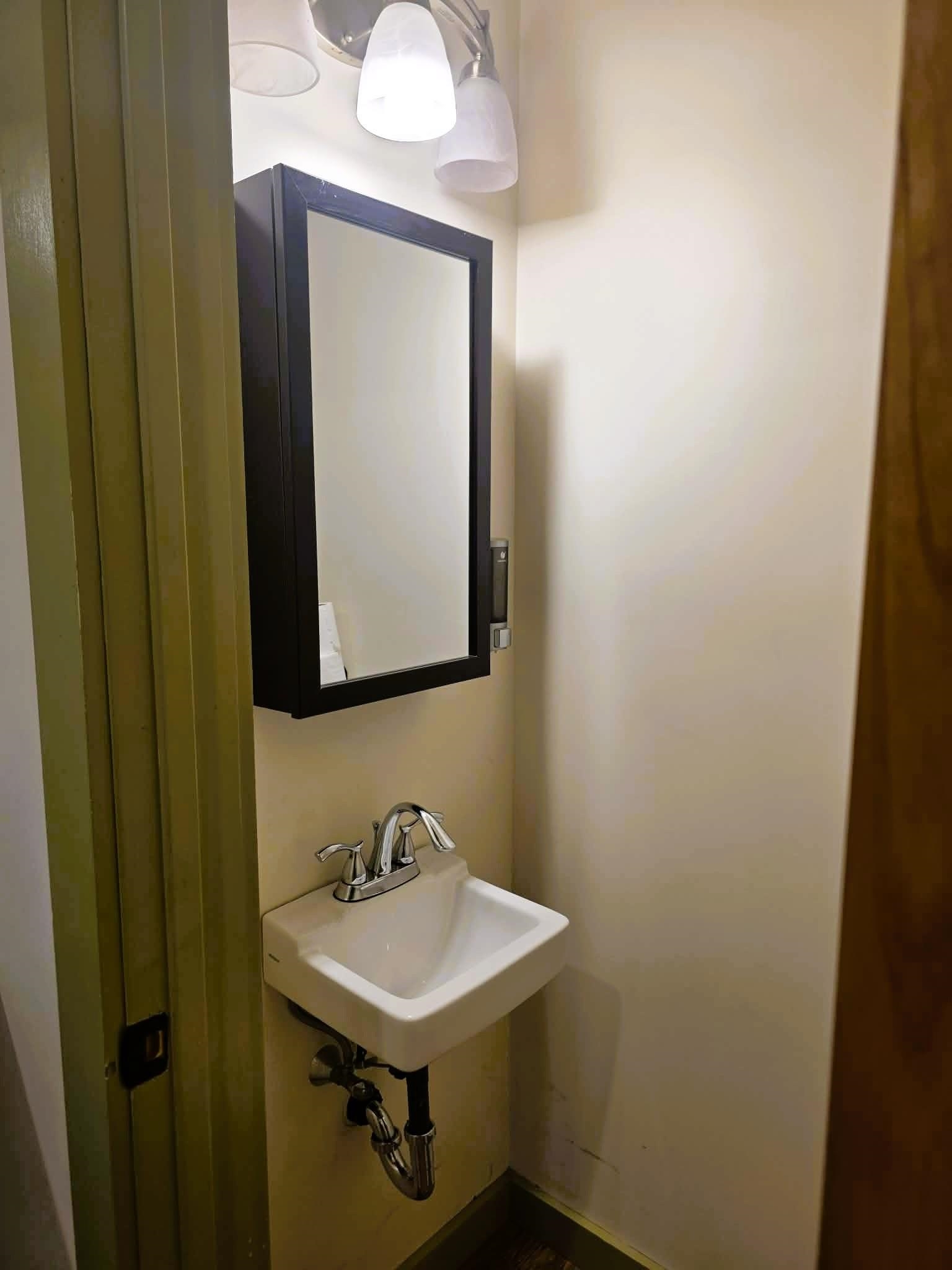 135 Winterbell Drive photo 48