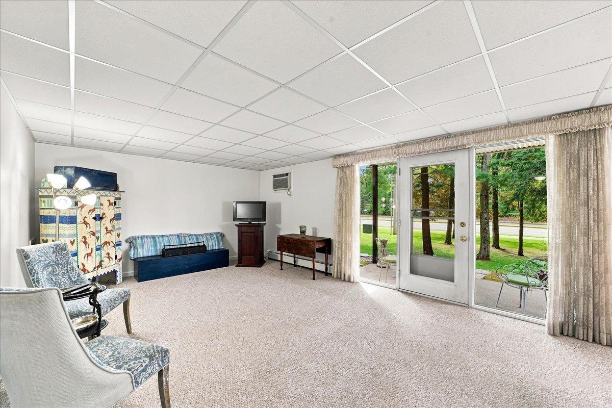 100 Kennedy Drive photo 5