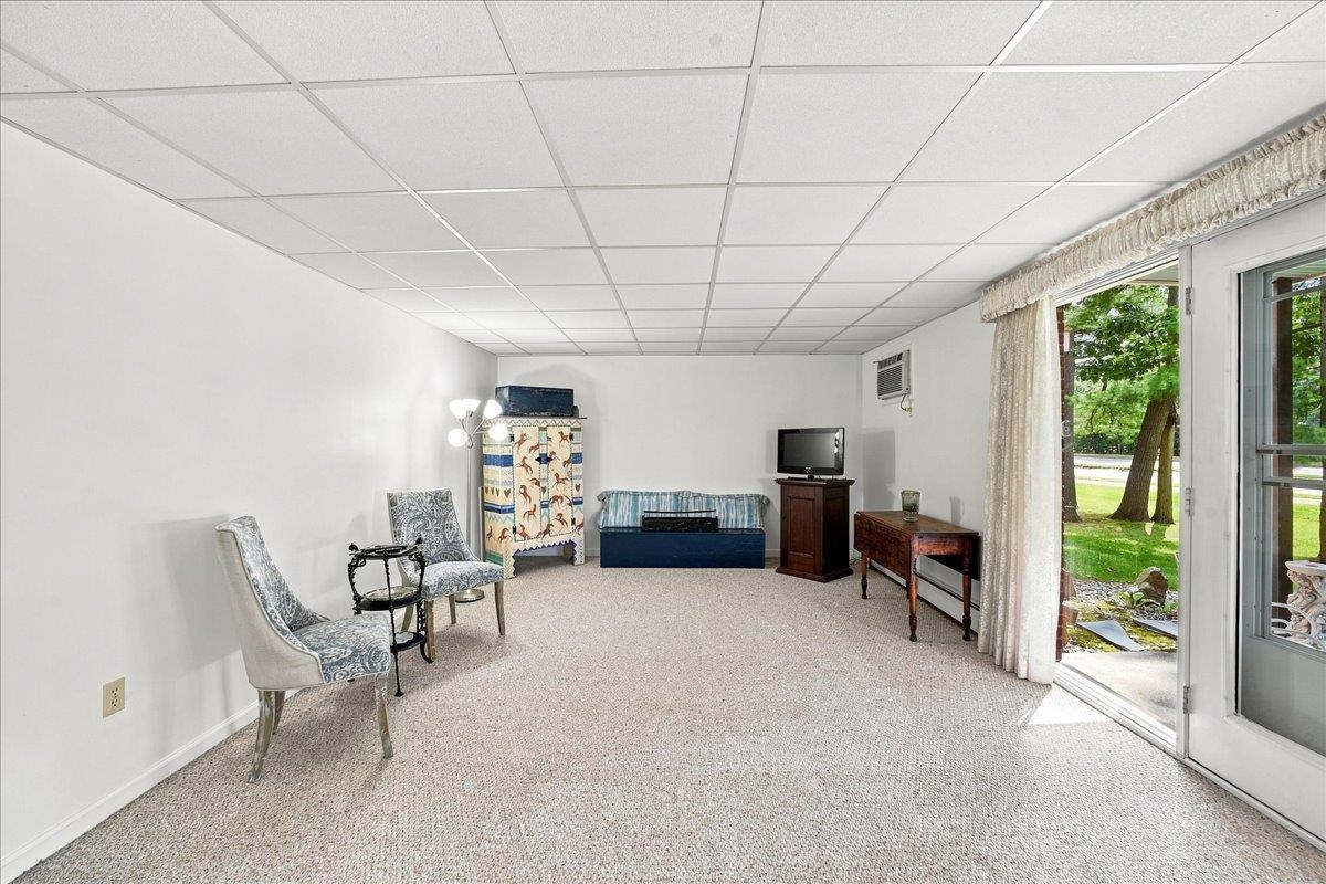 100 Kennedy Drive photo 6