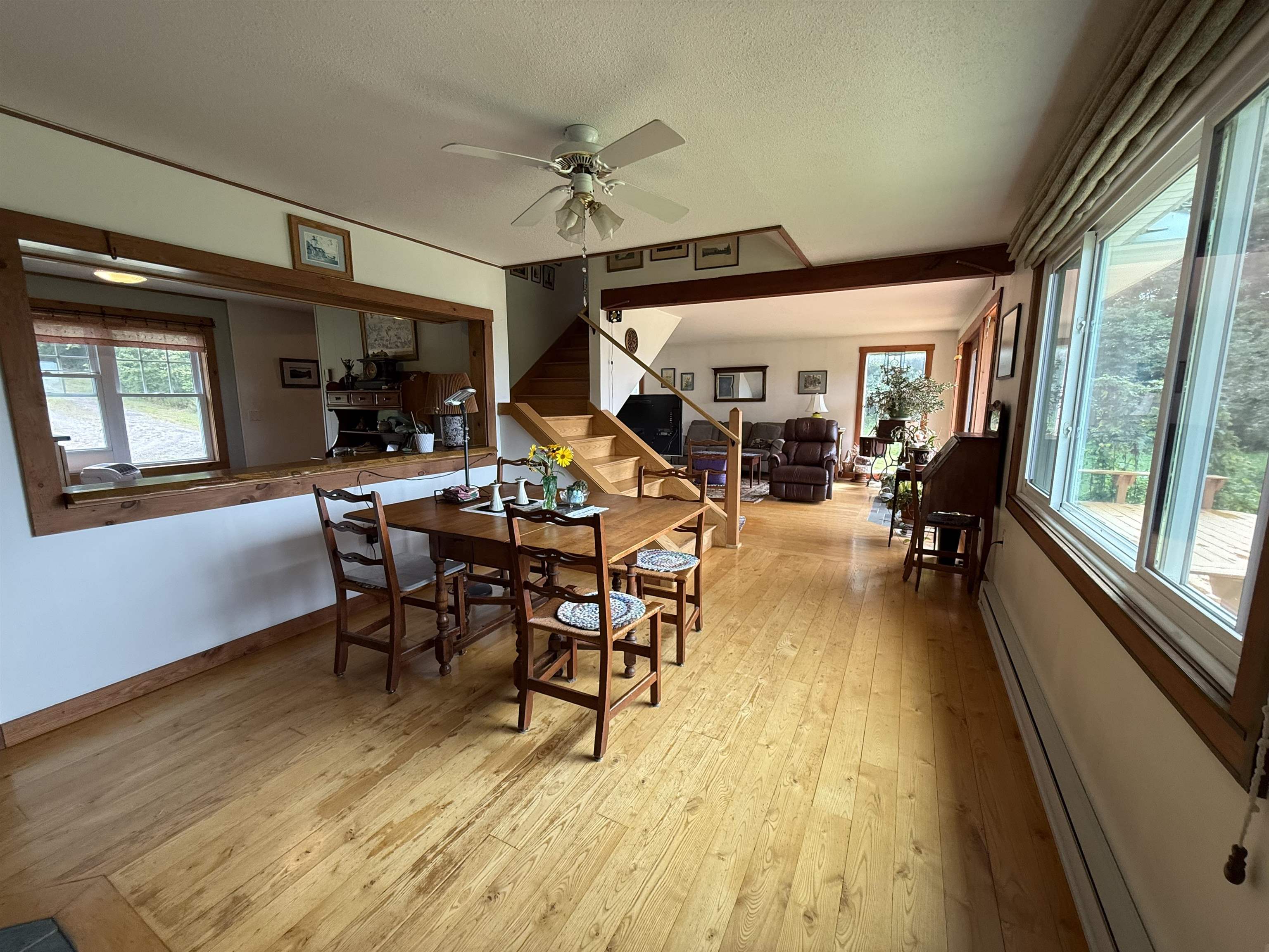2817 Braintree Hill Road photo 15