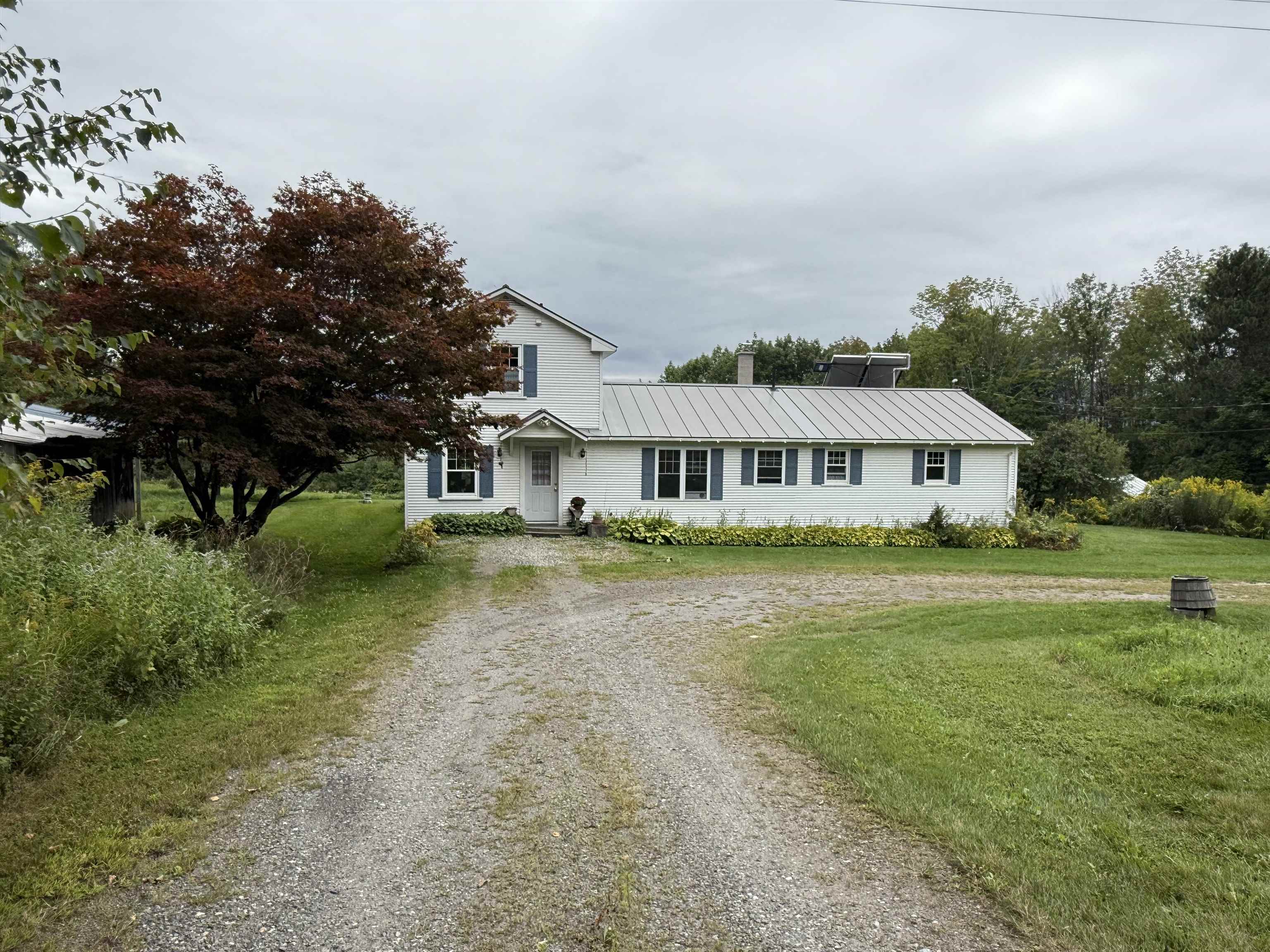 2817 Braintree Hill Road photo 2