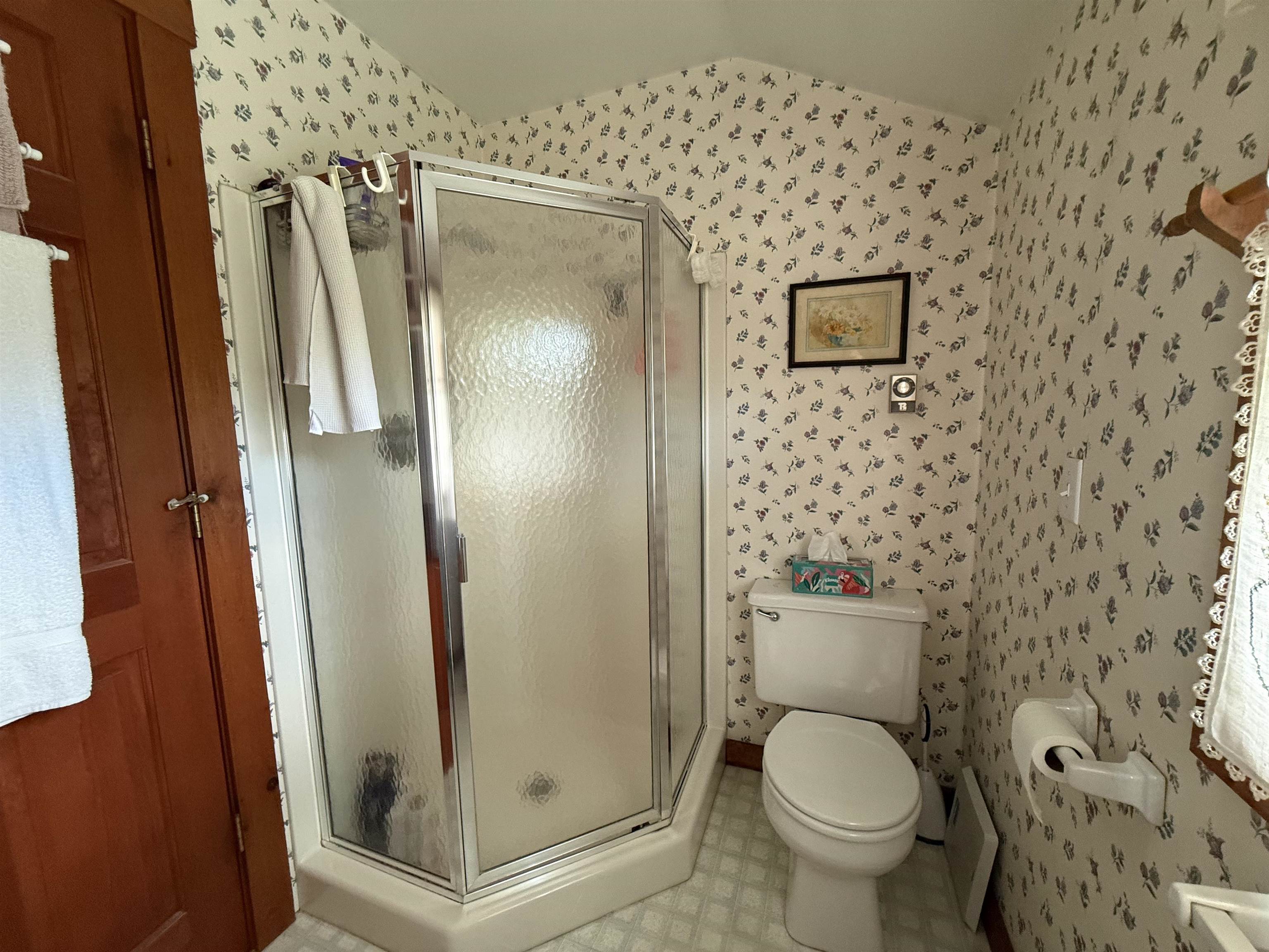 2817 Braintree Hill Road photo 25