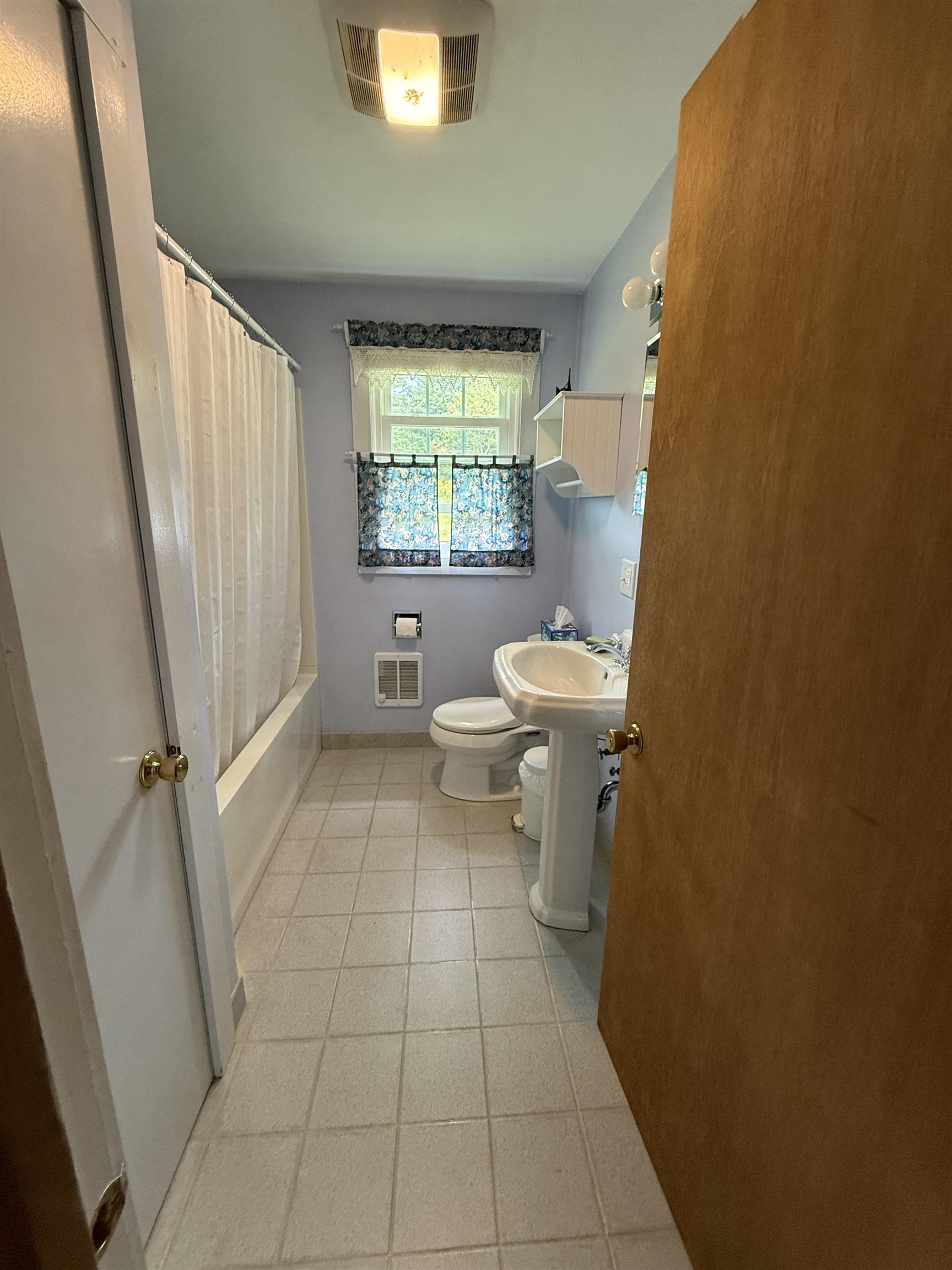 2817 Braintree Hill Road photo 30
