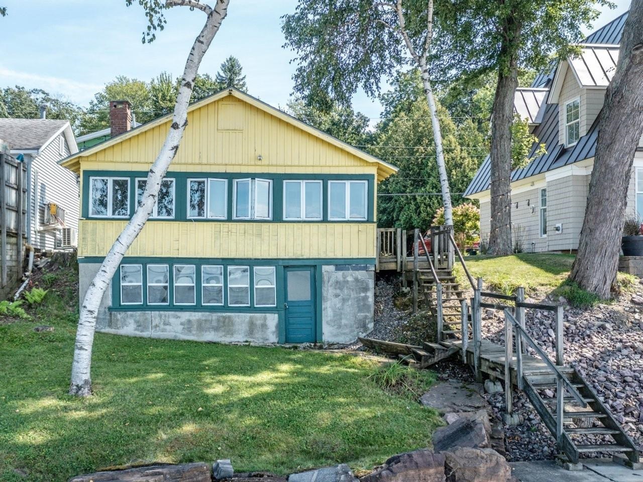 156 Beach Road photo 10