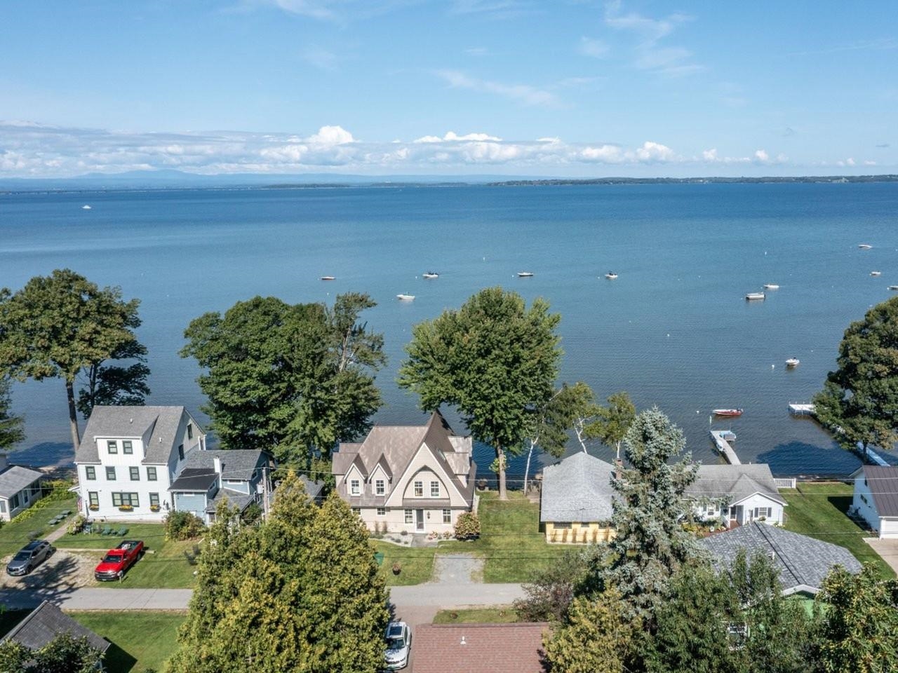 156 Beach Road photo 13