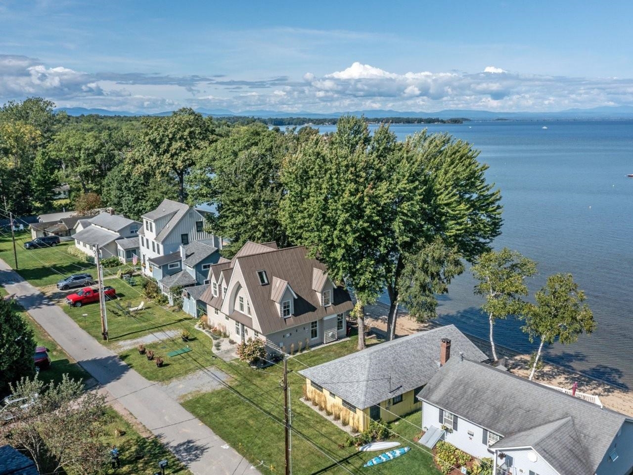 156 Beach Road photo 14