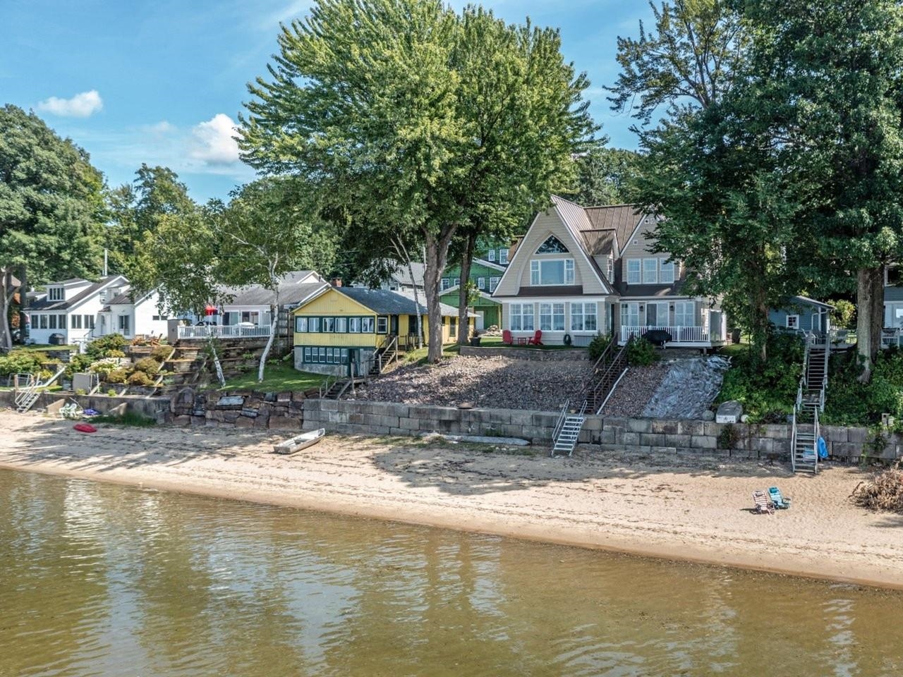 156 Beach Road photo 18