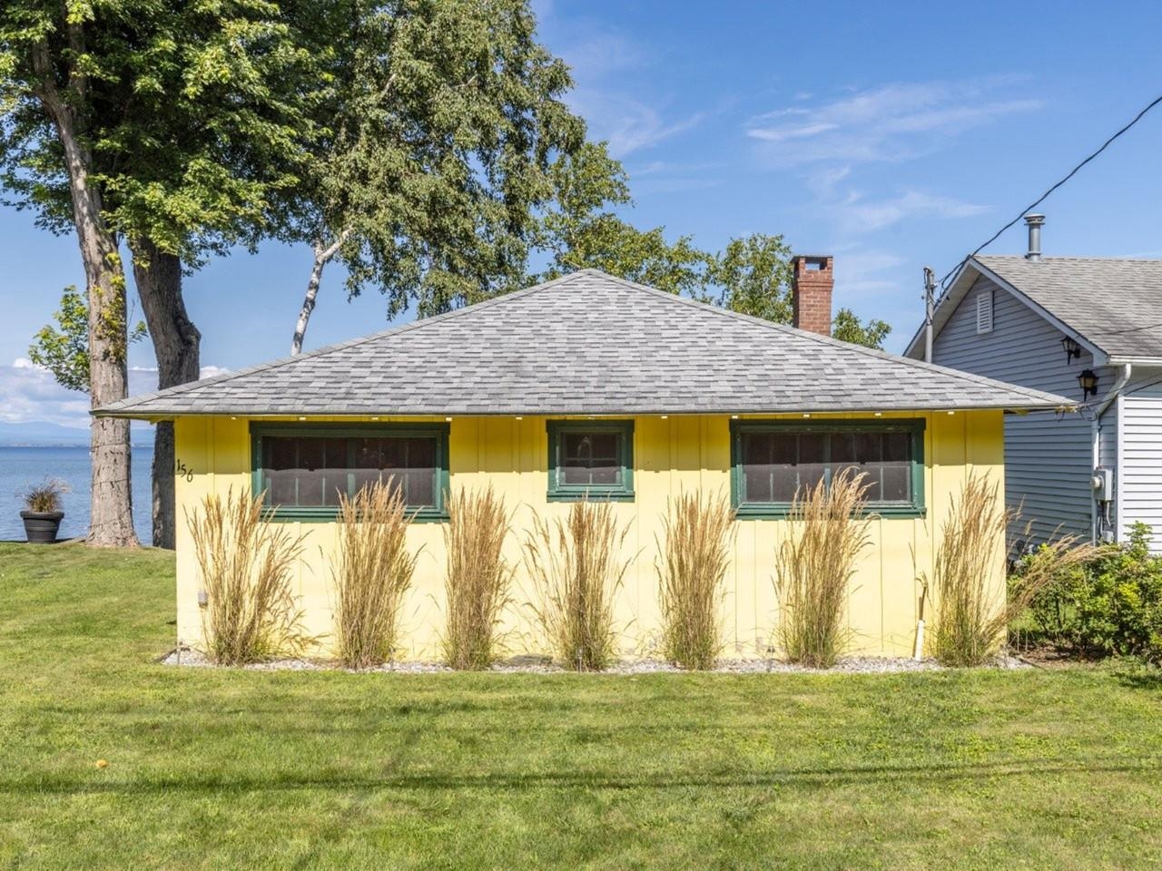 156 Beach Road photo 19