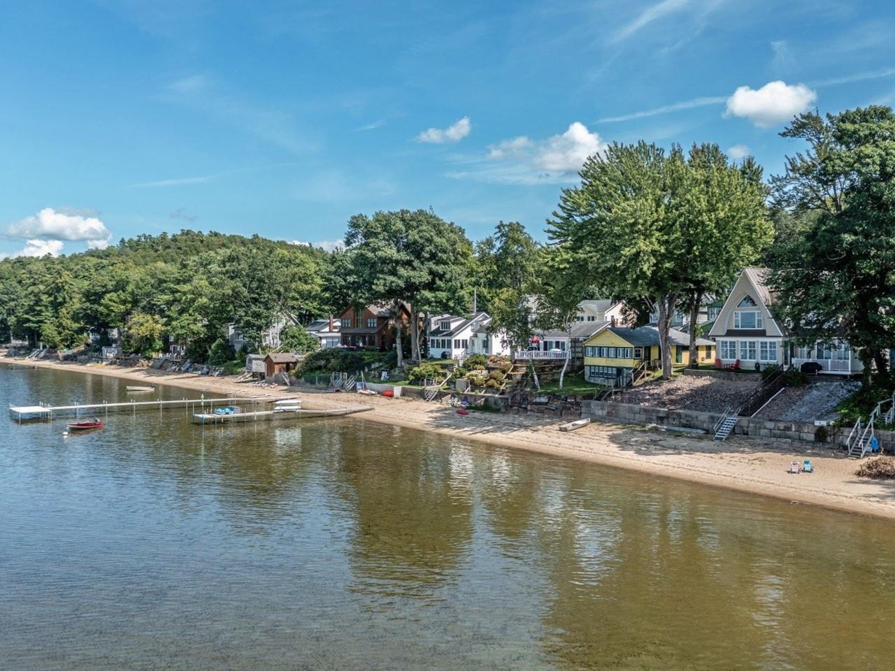 156 Beach Road photo 20