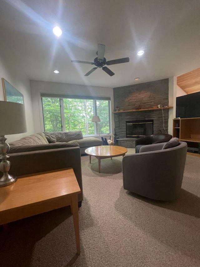 16 Trailside Executive 16 photo 5