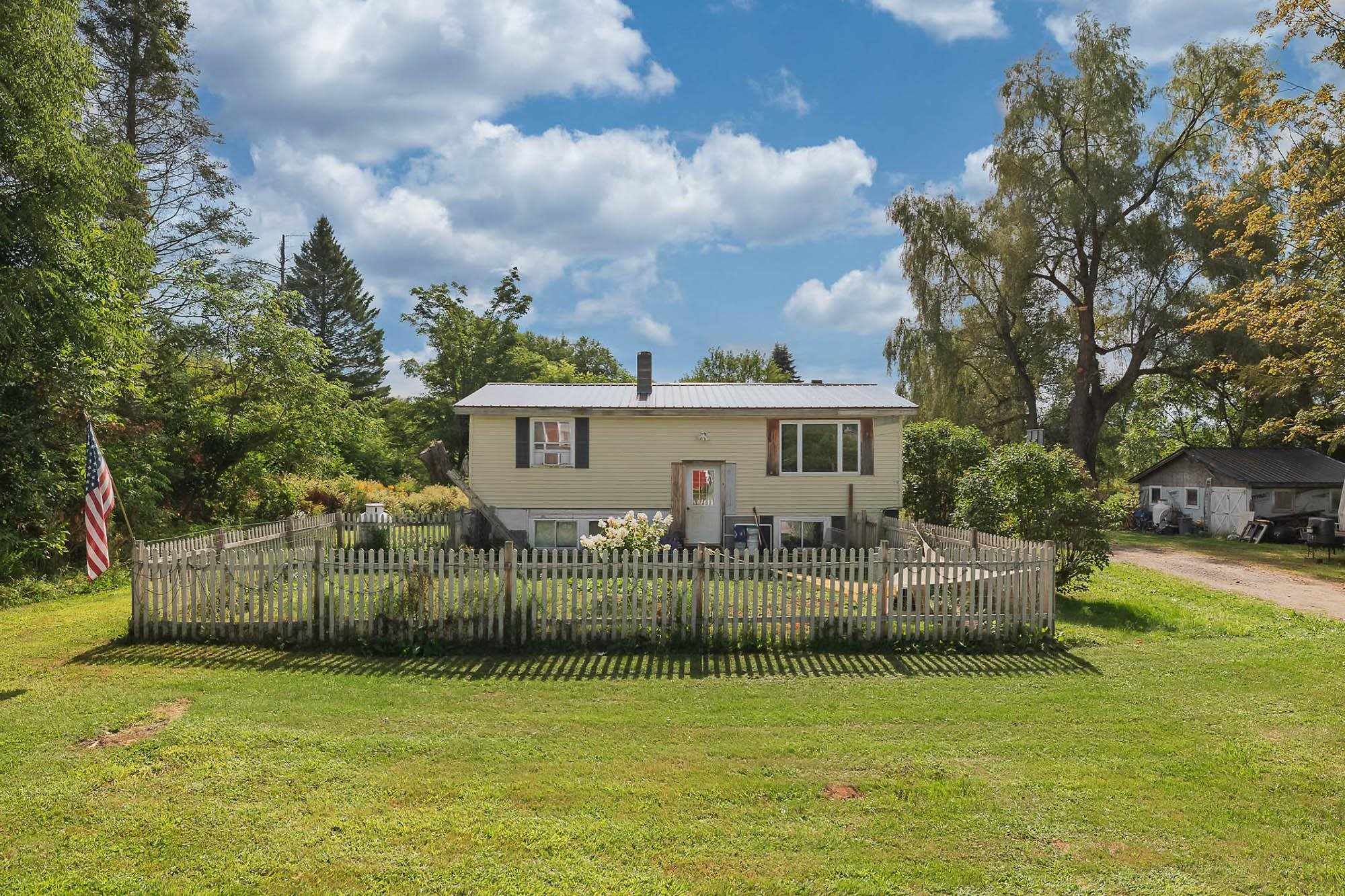 Single Family in Morristown VT