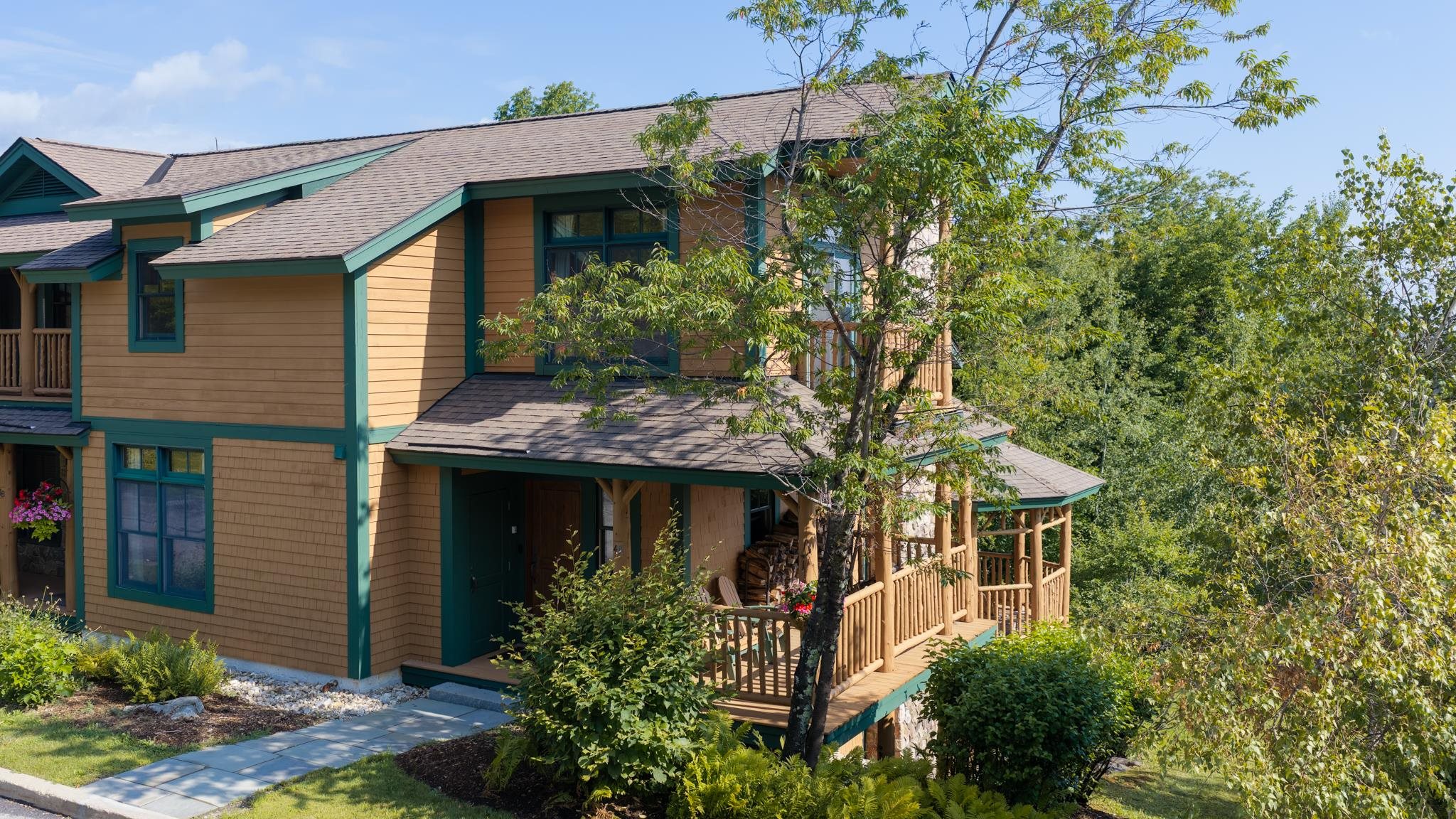 4 Basswood Row photo 1