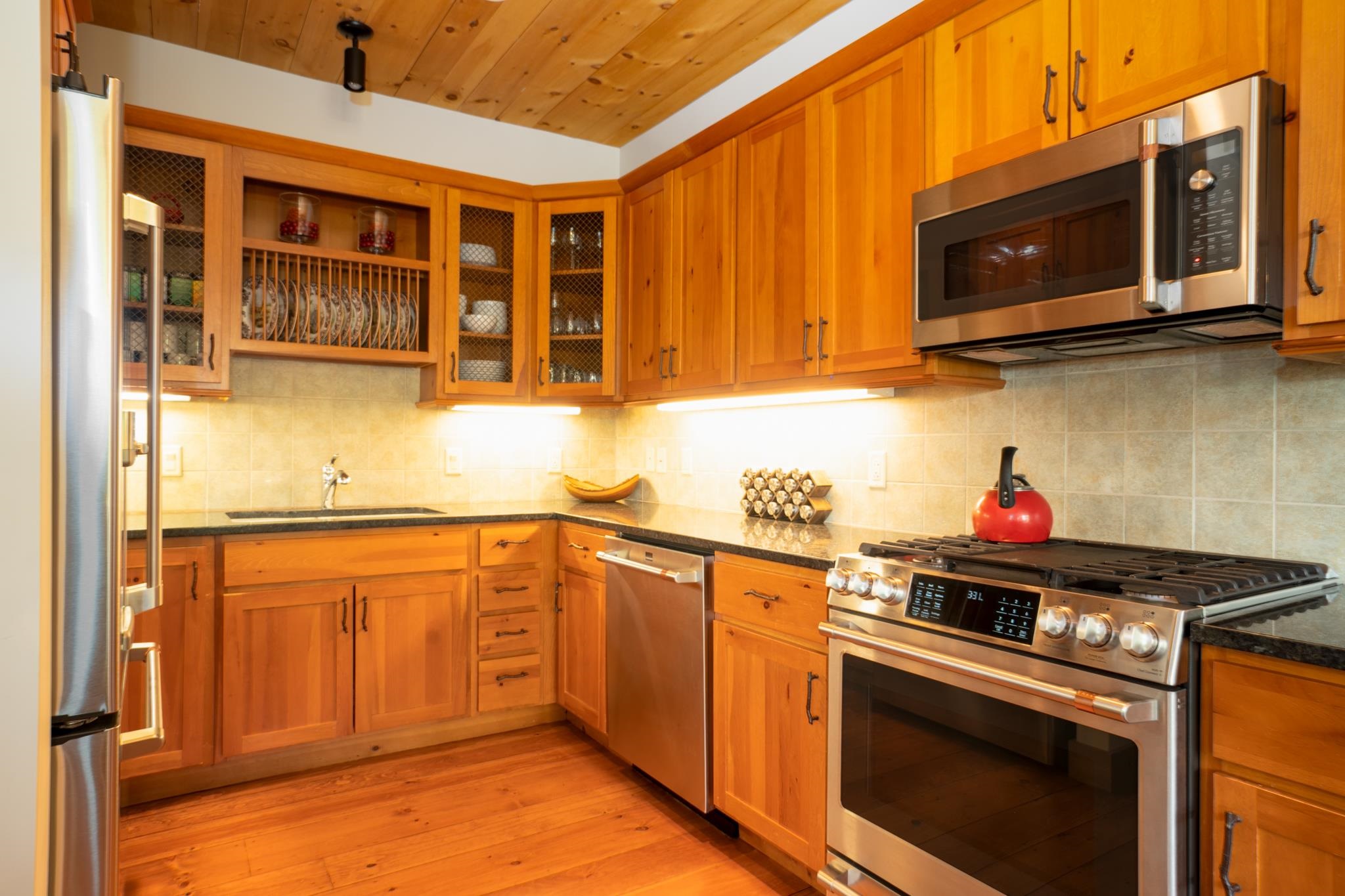4 Basswood Row photo 10