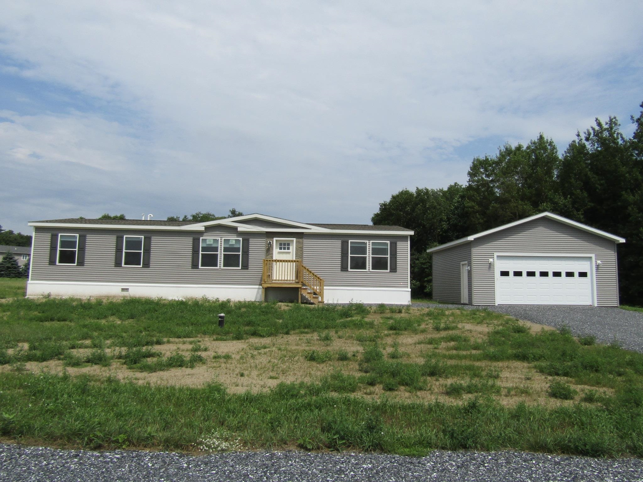 165 Ladimi Circle photo 3