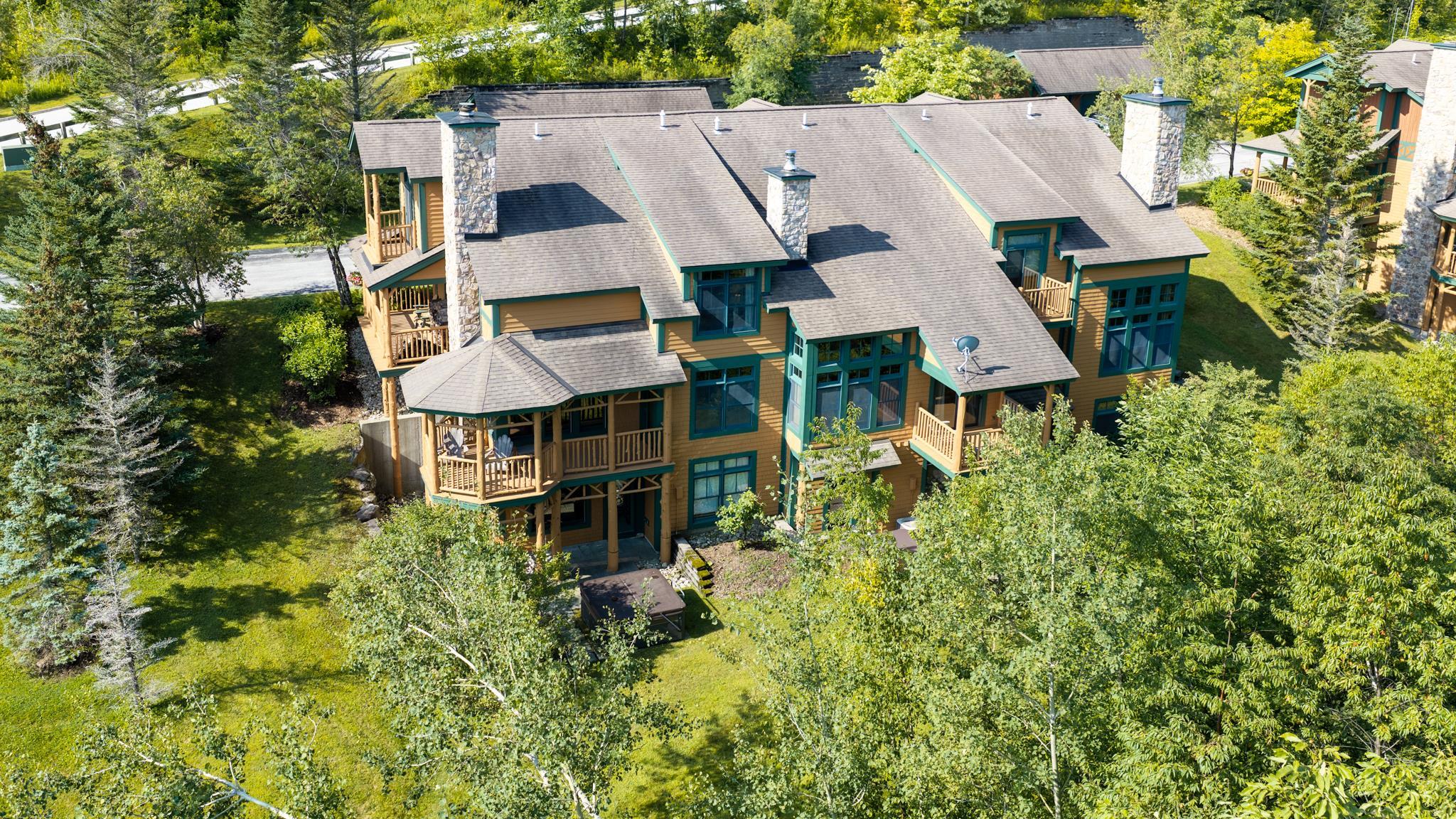 4 Basswood Row photo 3