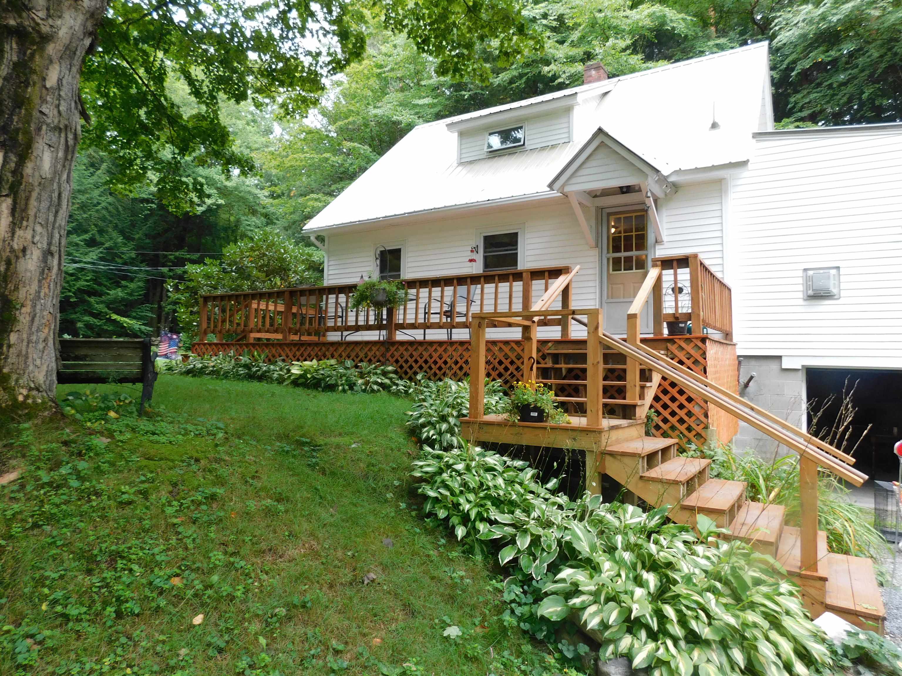481 Kendrick's Corner Road photo 3
