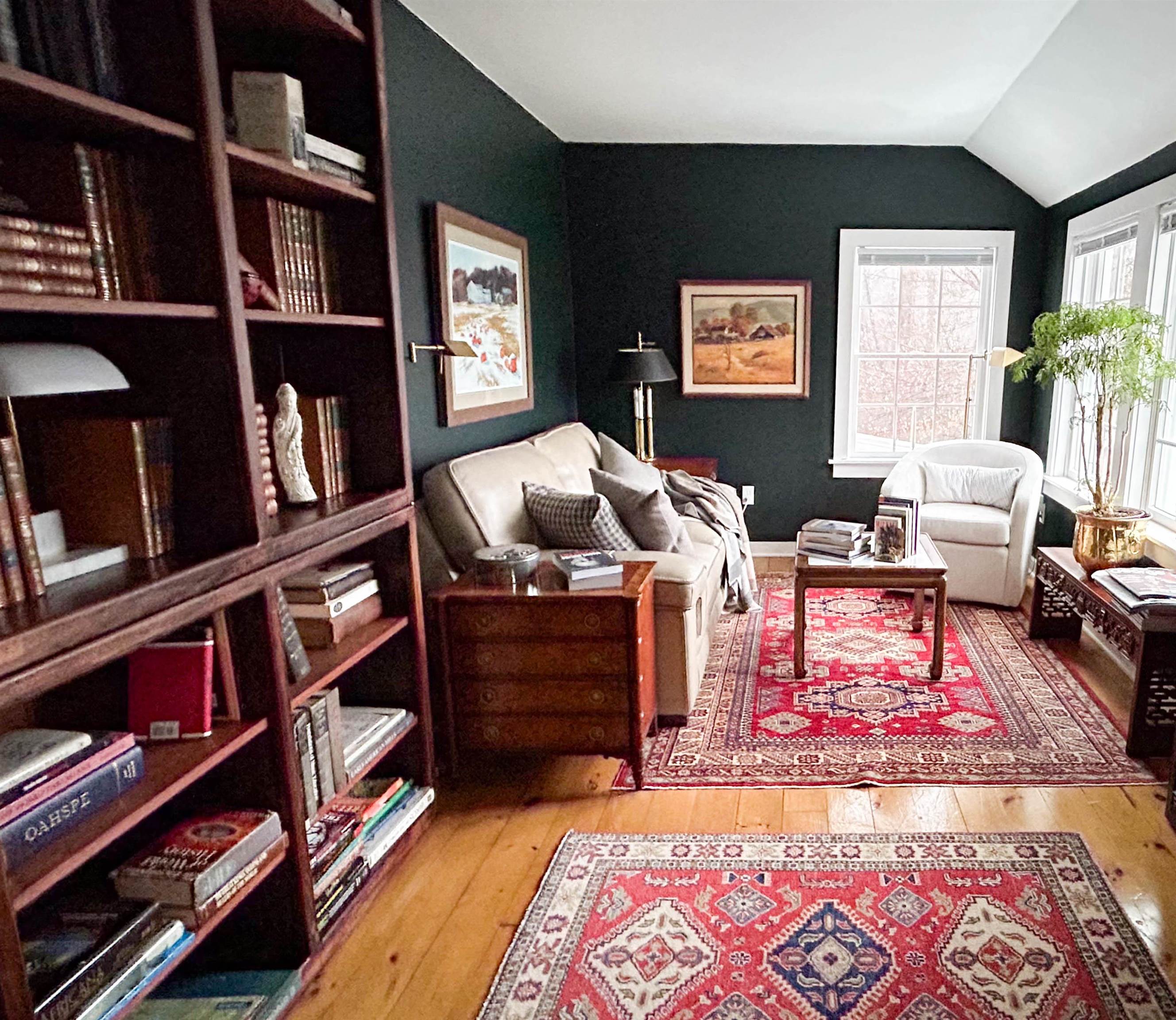 208 JARVIS Road photo 37