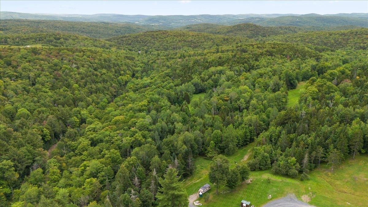 571 Wheeler Road photo 4