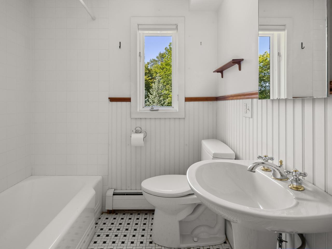 106 Ledge Road photo 40