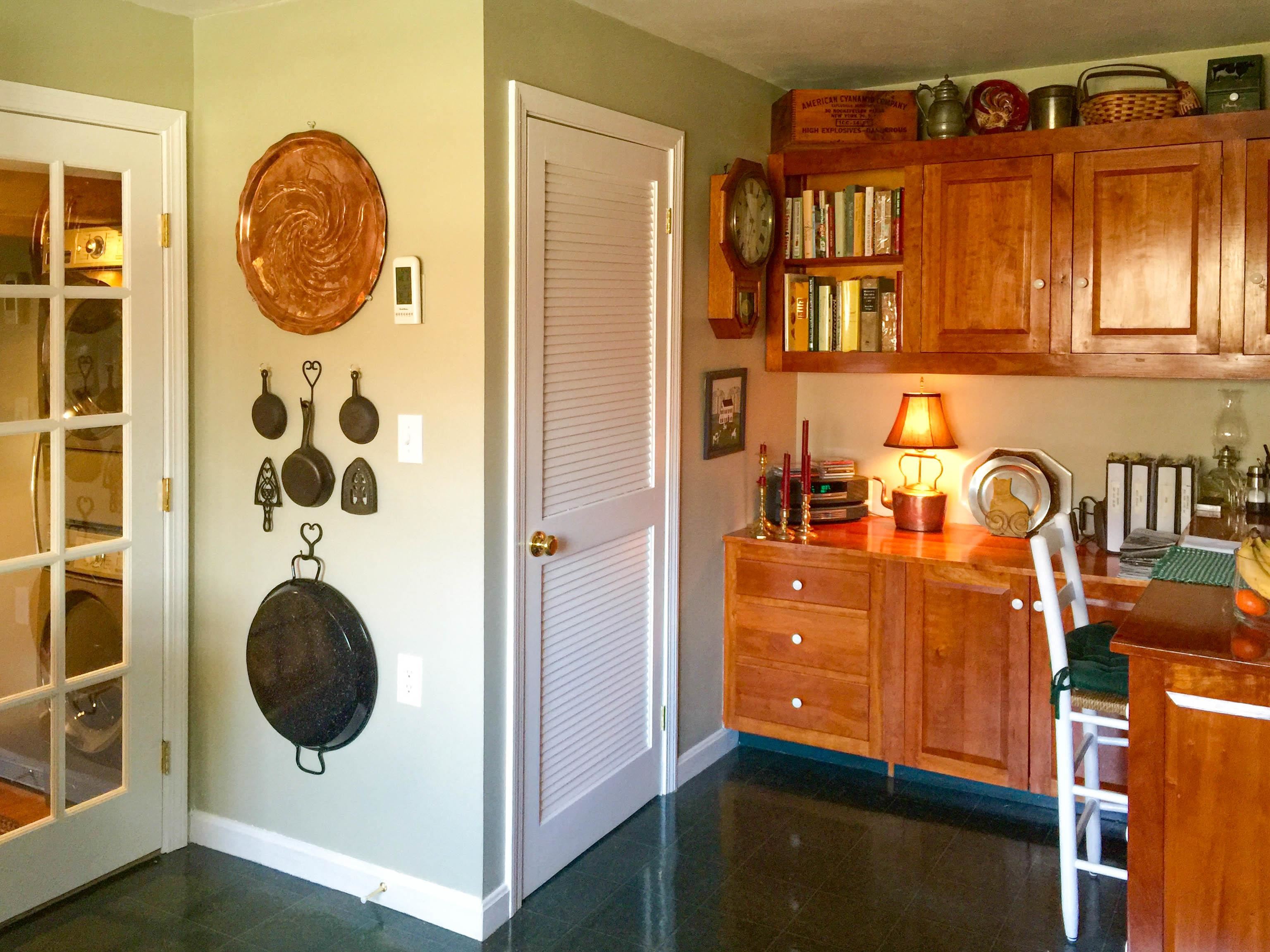 208 JARVIS Road photo 9
