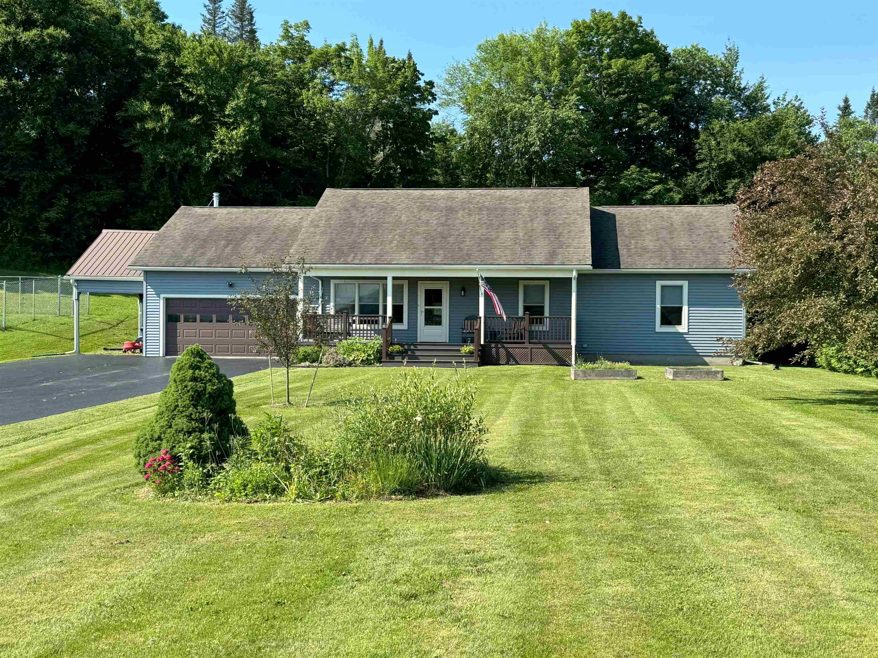 Single Family in Morristown VT