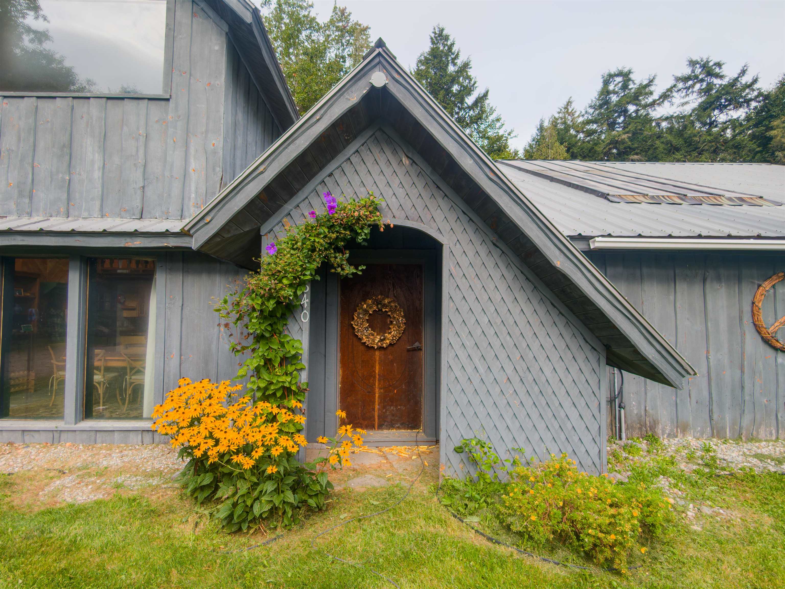 2640 Main Road photo 1