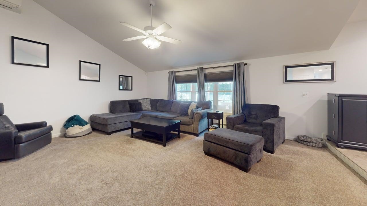 25 Hidden Oaks Drive photo 12