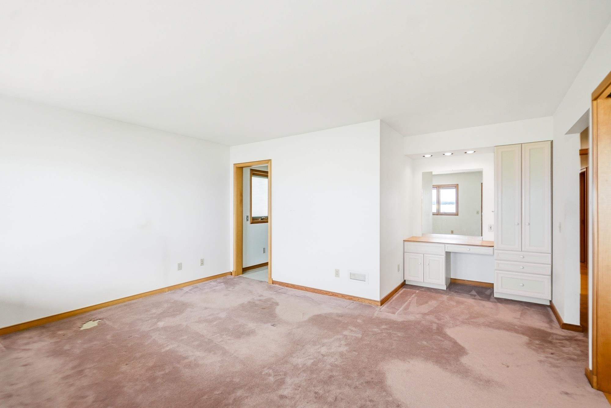 677 Hills Point Road photo 21