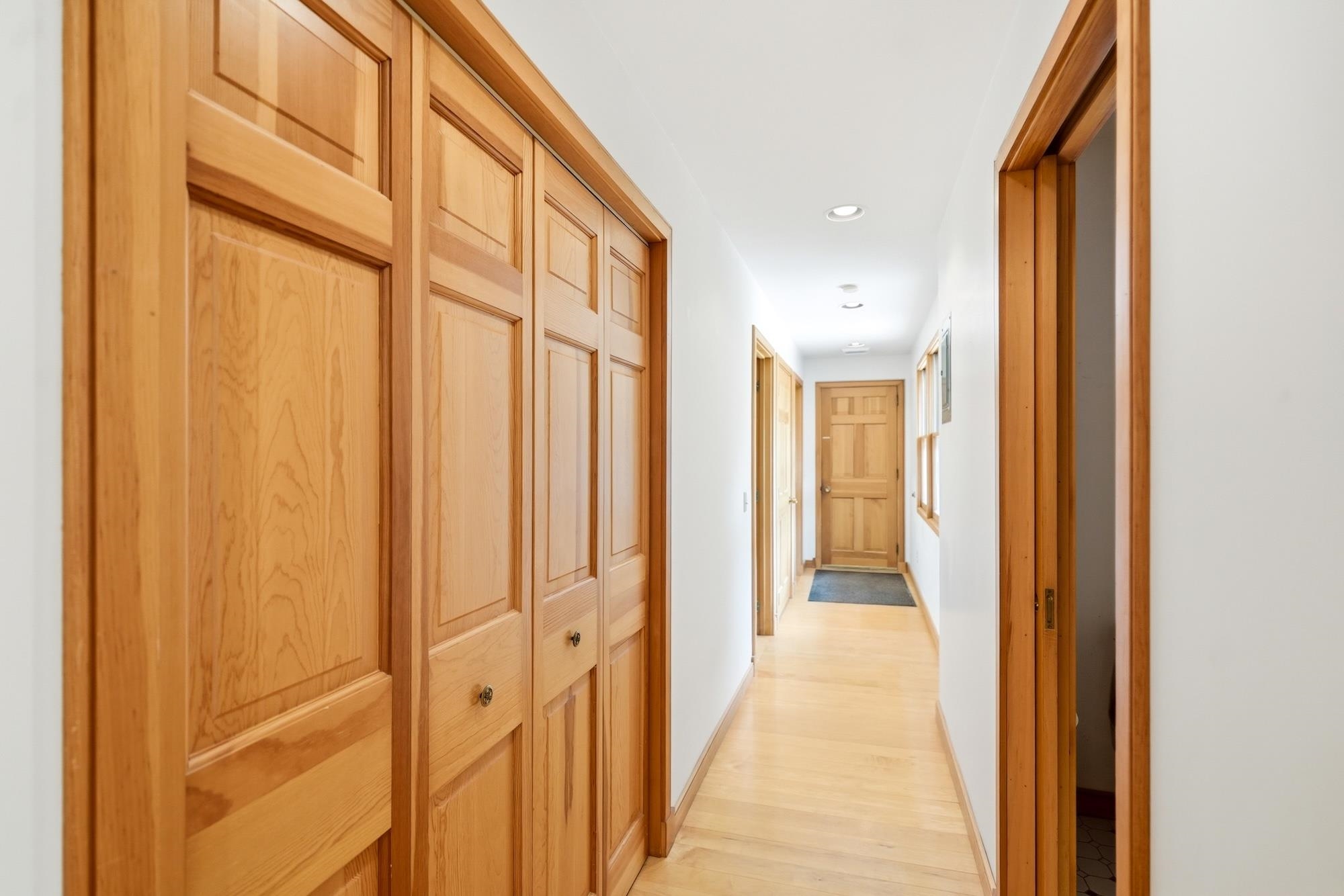677 Hills Point Road photo 26