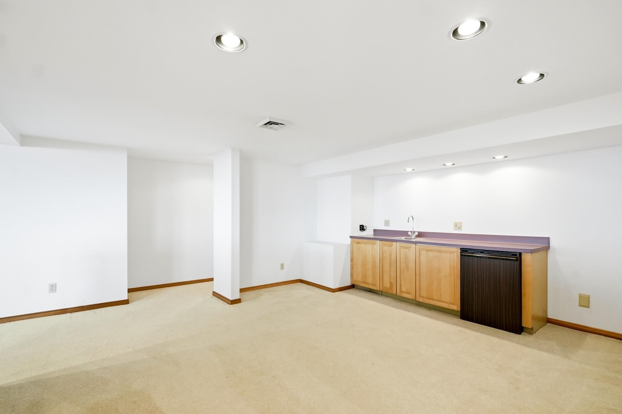 677 Hills Point Road photo 42