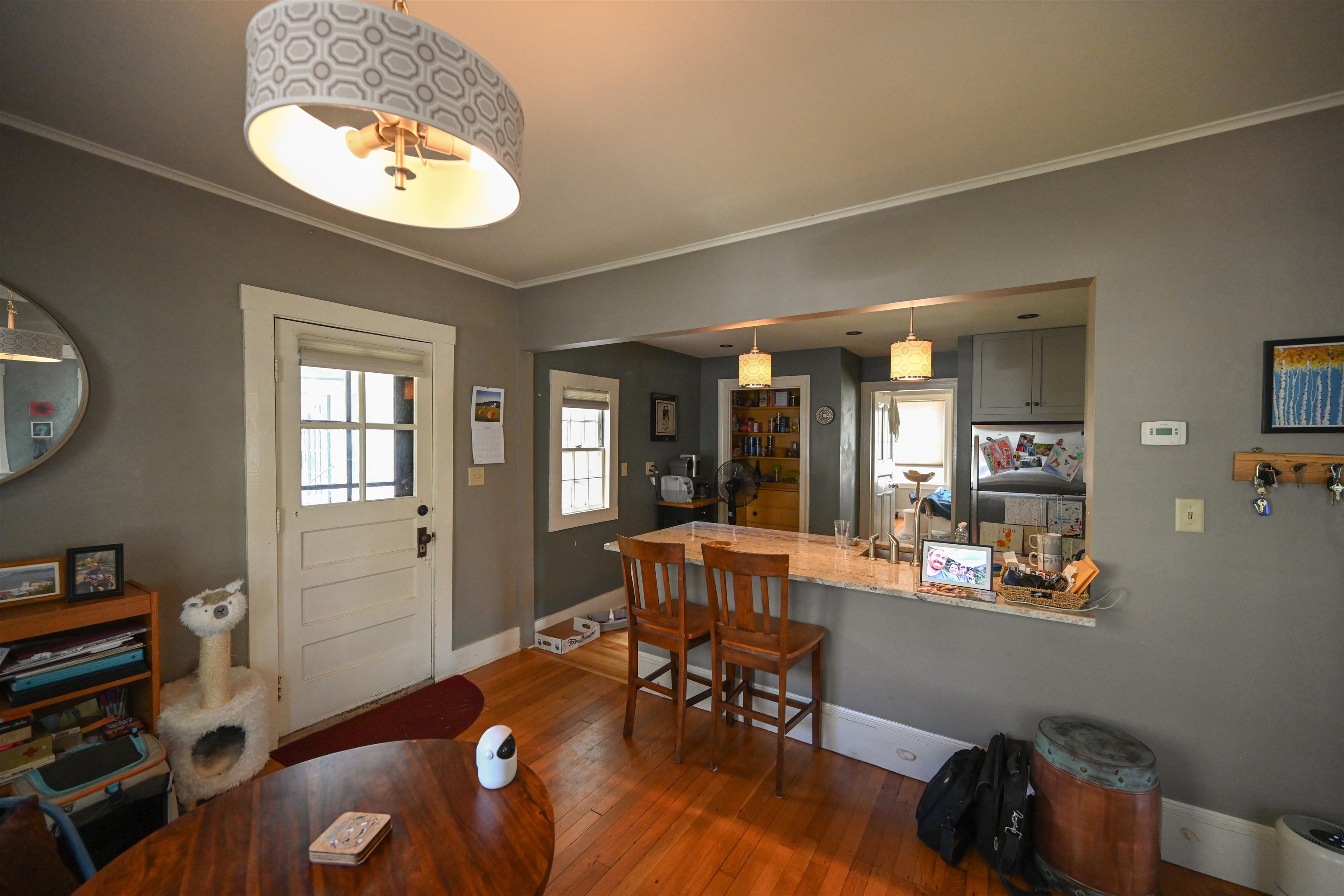 184 Elm Street photo 11