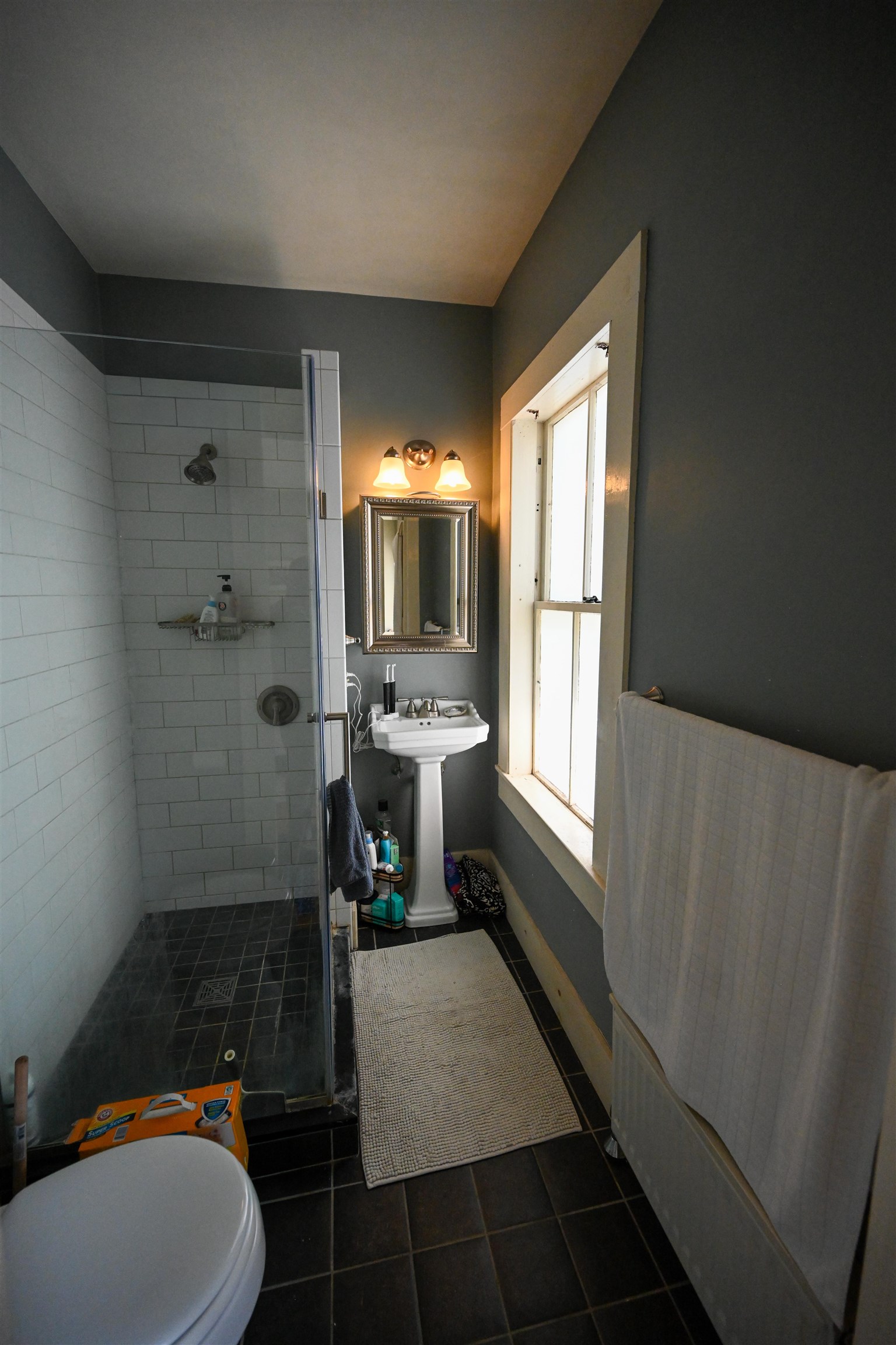 184 Elm Street photo 16