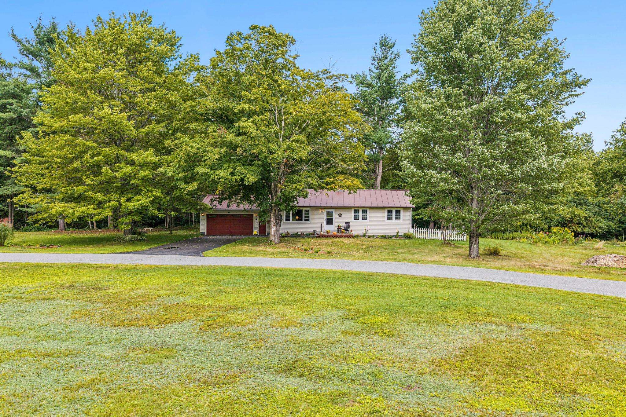 13 Brigham Circle photo 18