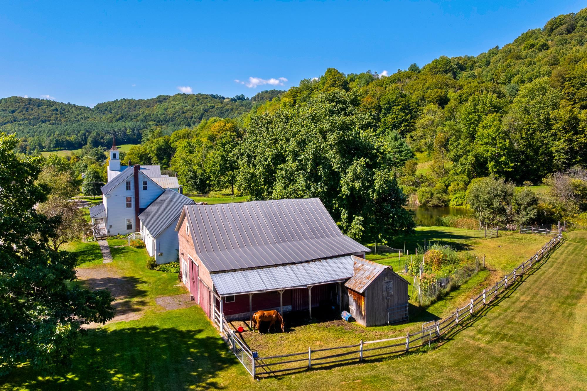 499 VT Route 110 photo 4