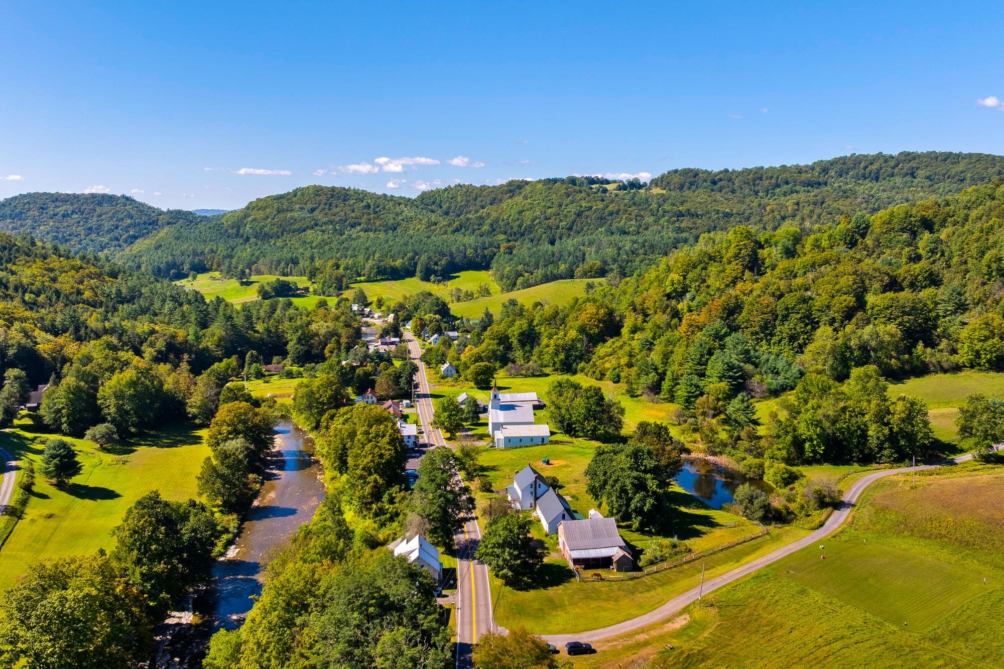 499 VT Route 110 photo 47