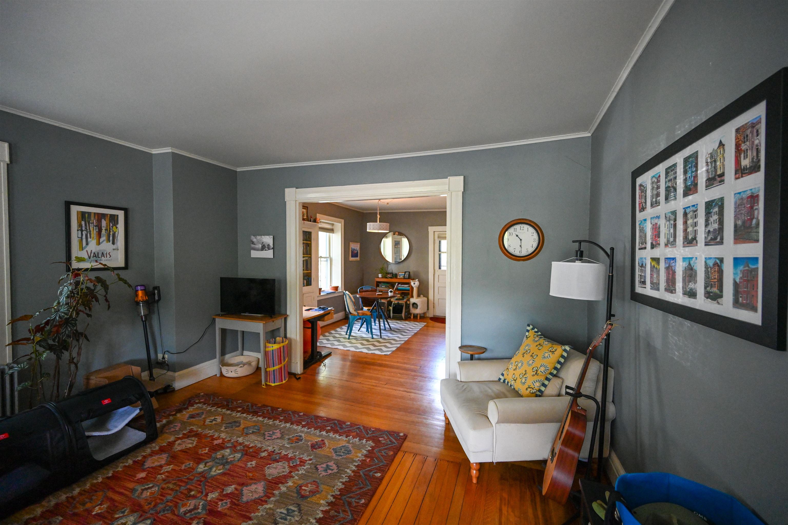 184 Elm Street photo 9