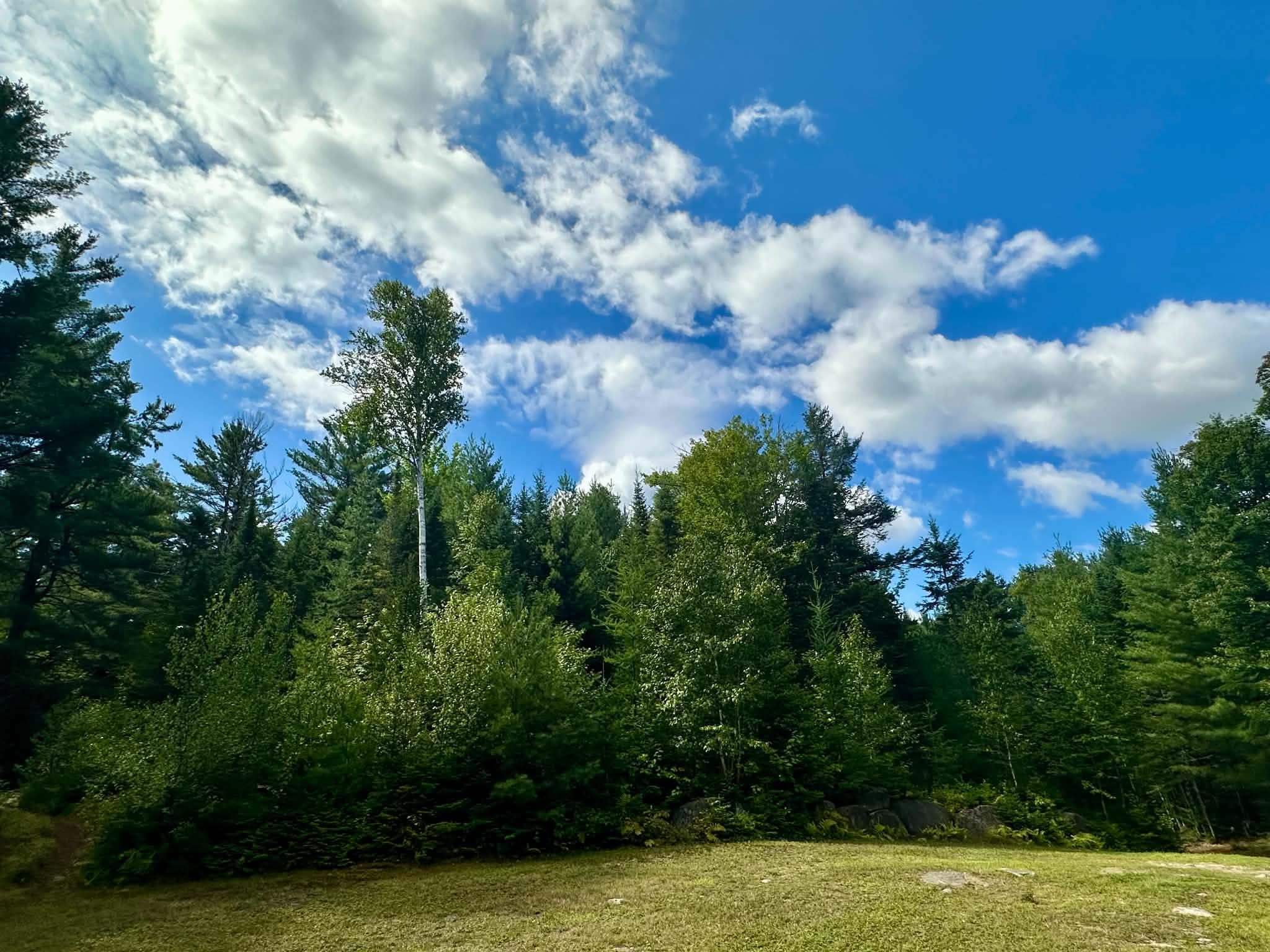 5077 VT Route 105 photo 14