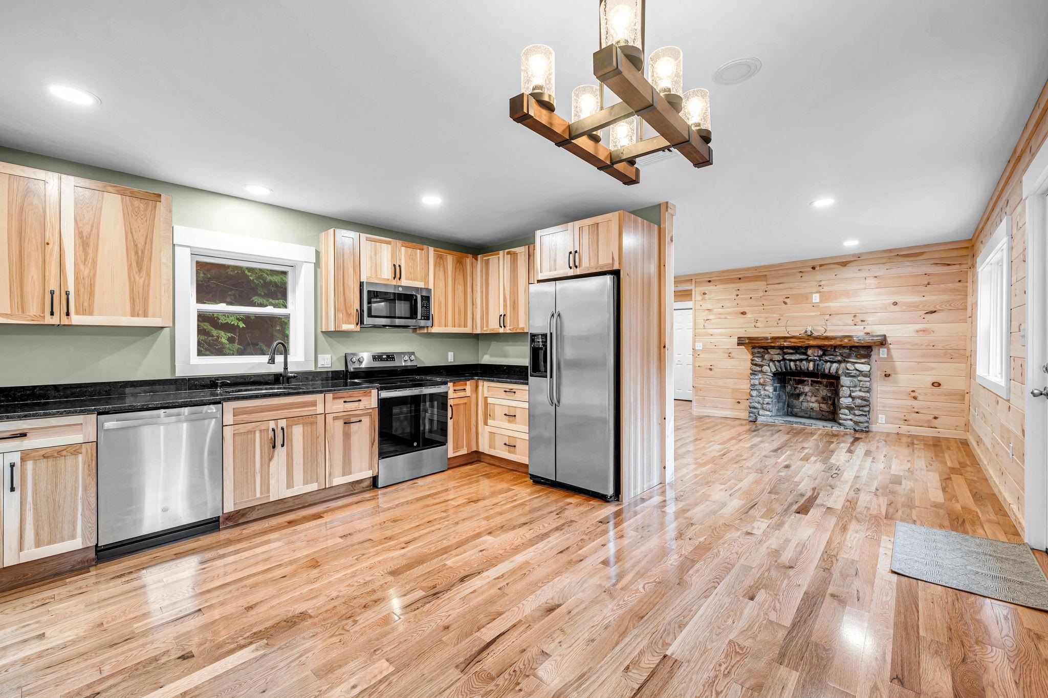 975 Stratton Arlington Road photo 14