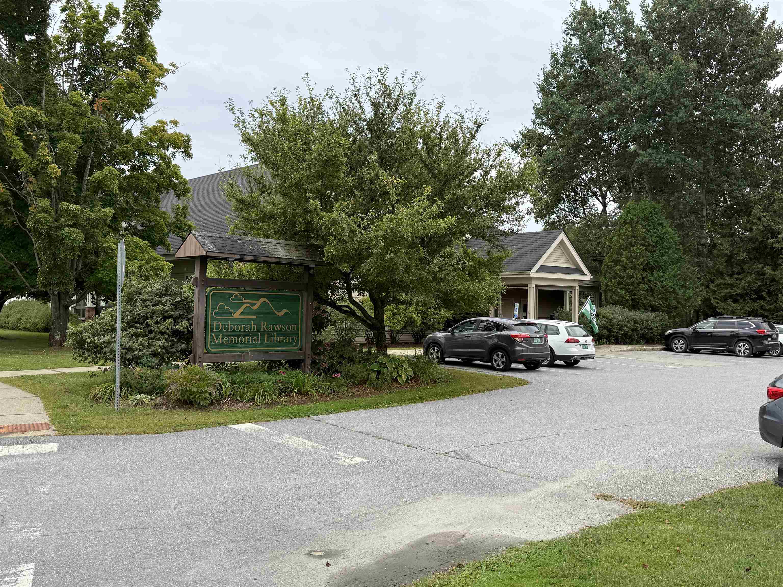 7 River Road photo 16