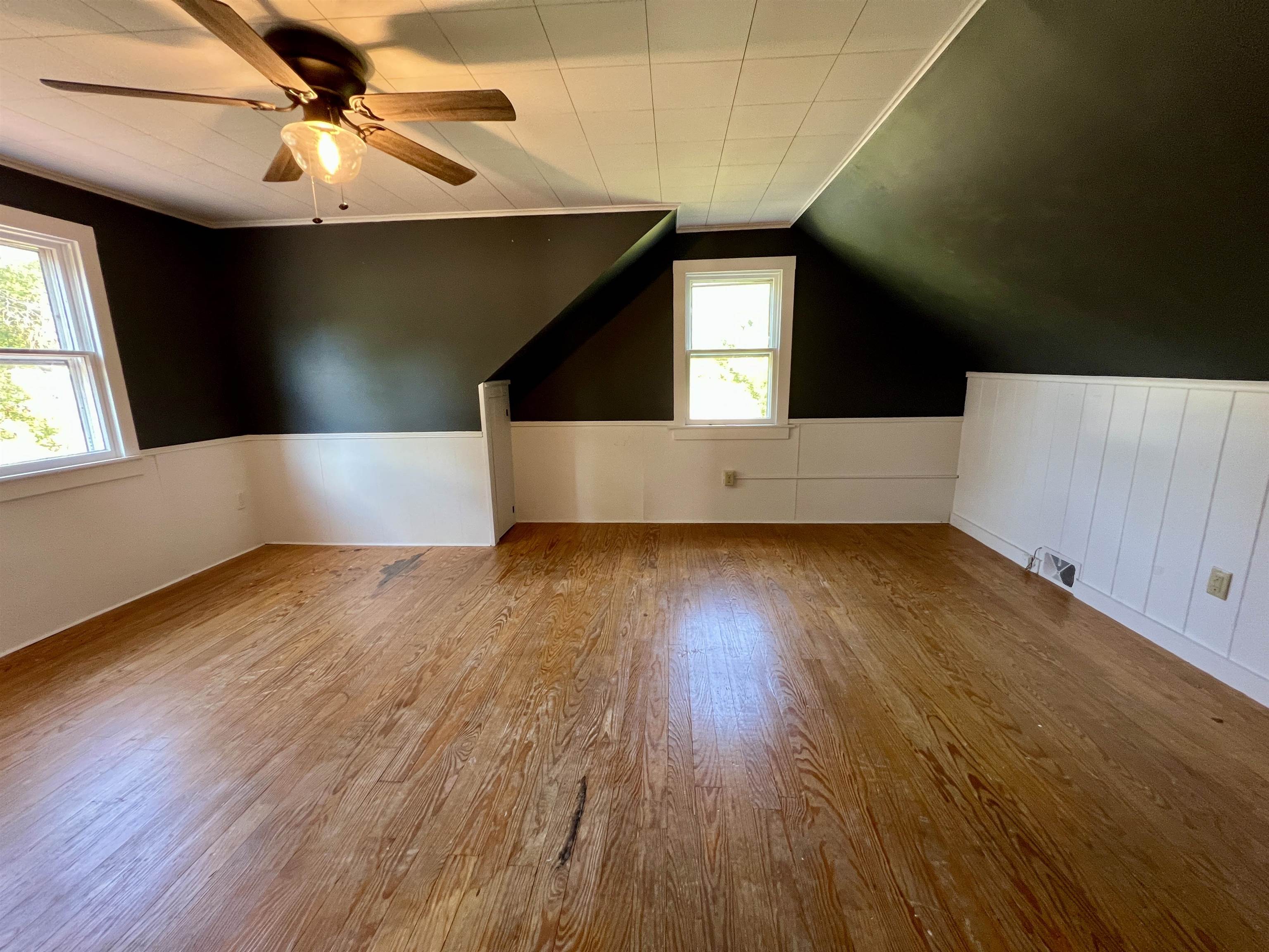 159 Riverdale Road photo 17