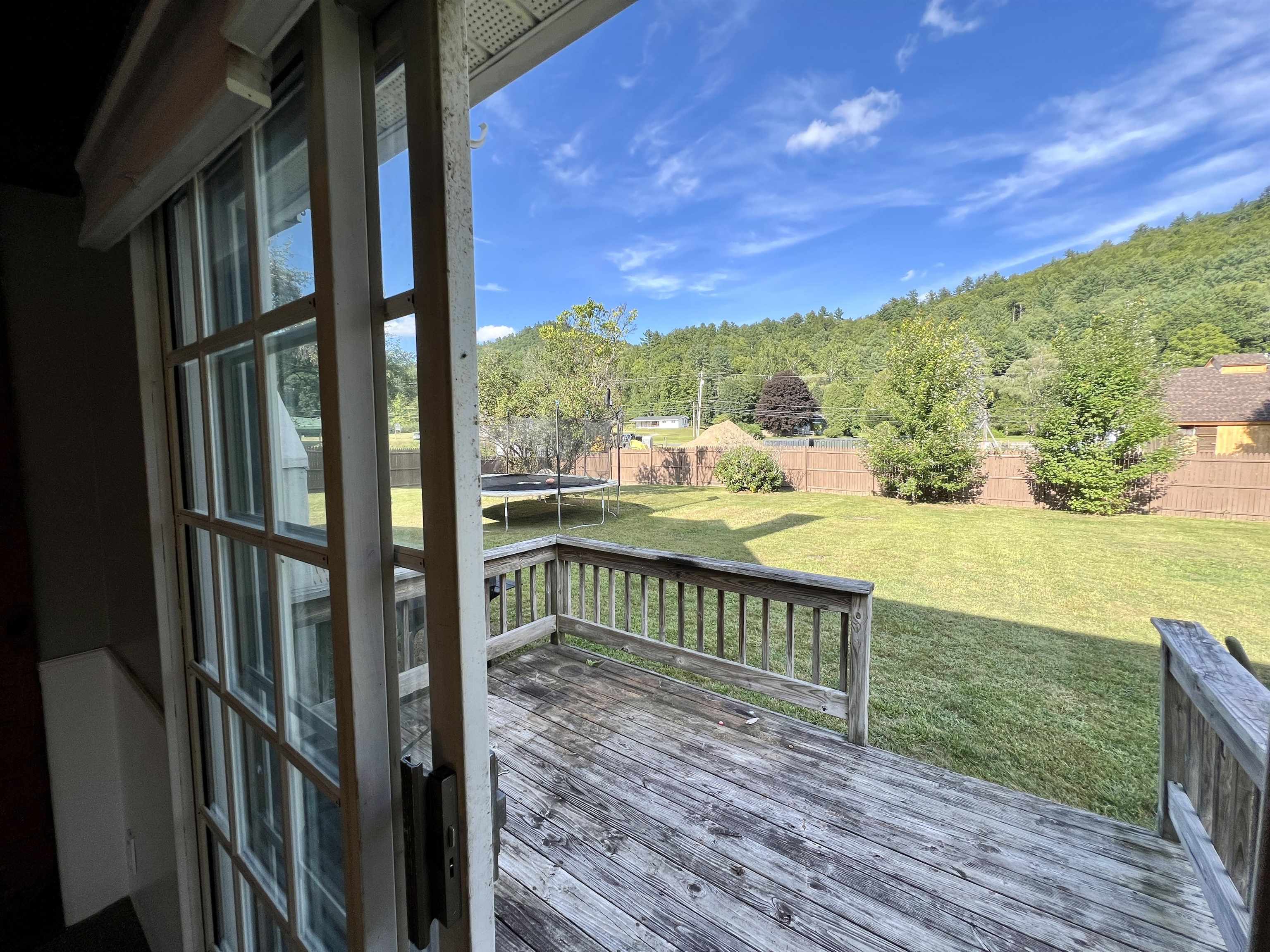 159 Riverdale Road photo 2