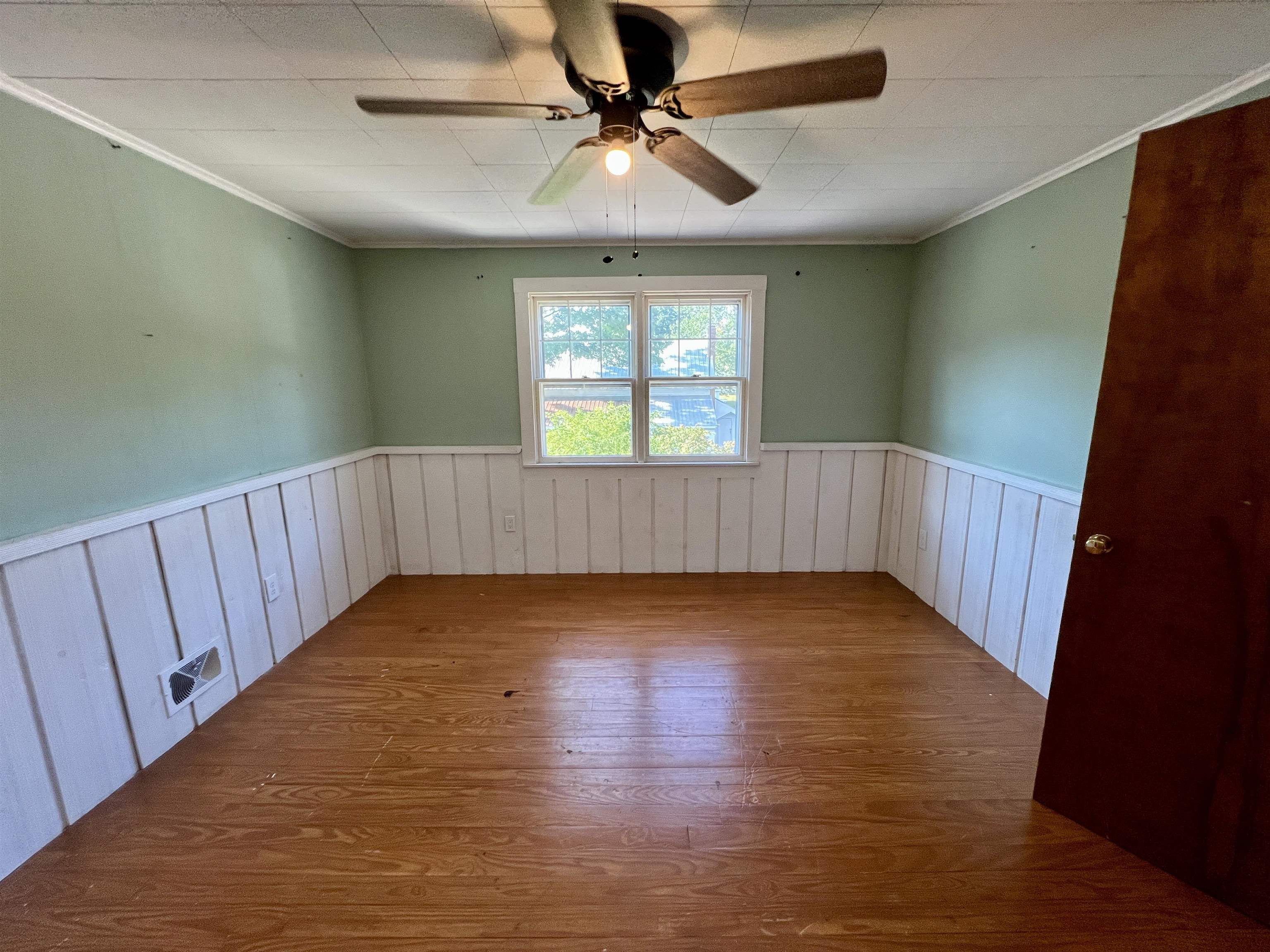 159 Riverdale Road photo 22