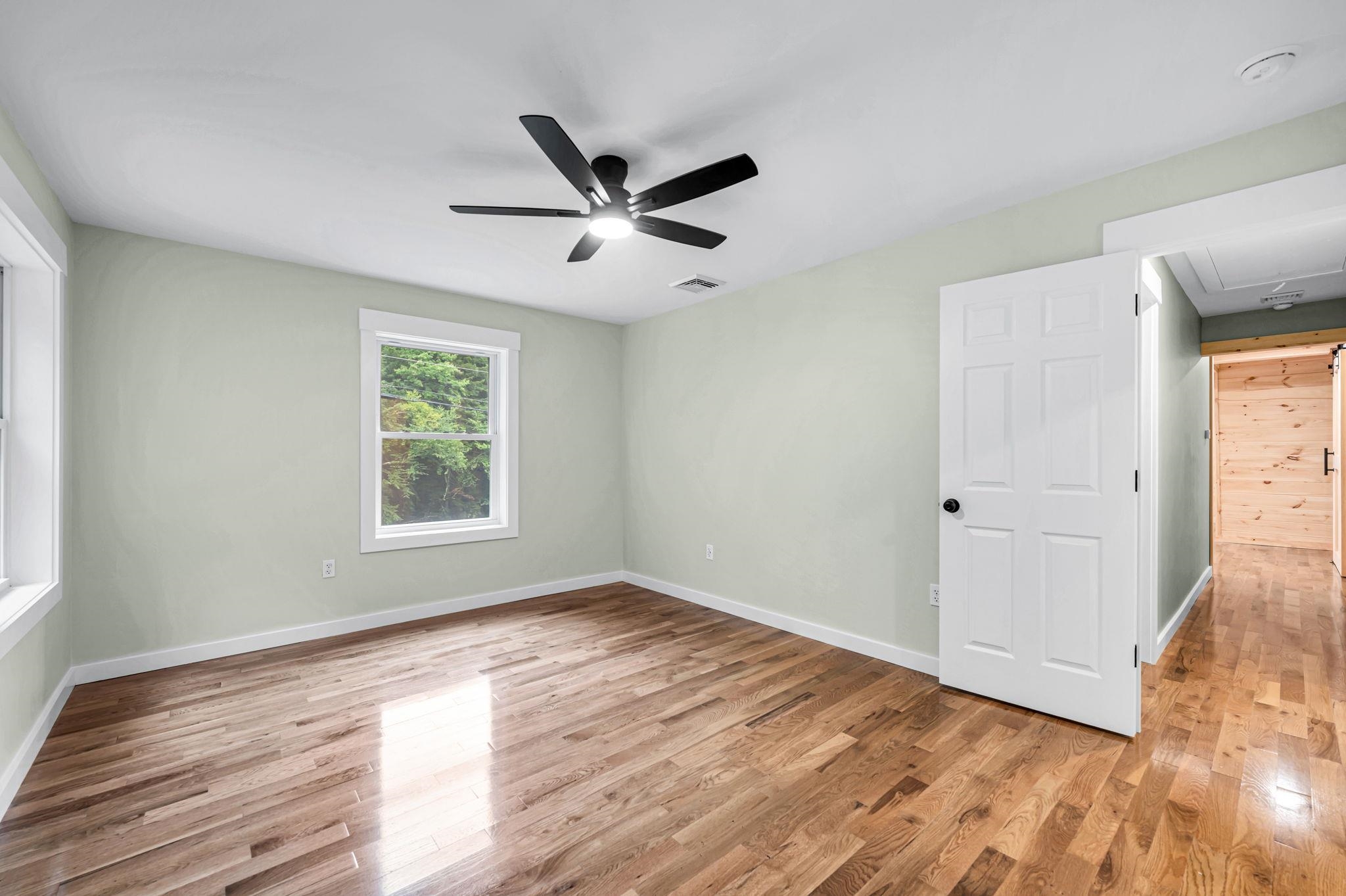 975 Stratton Arlington Road photo 28