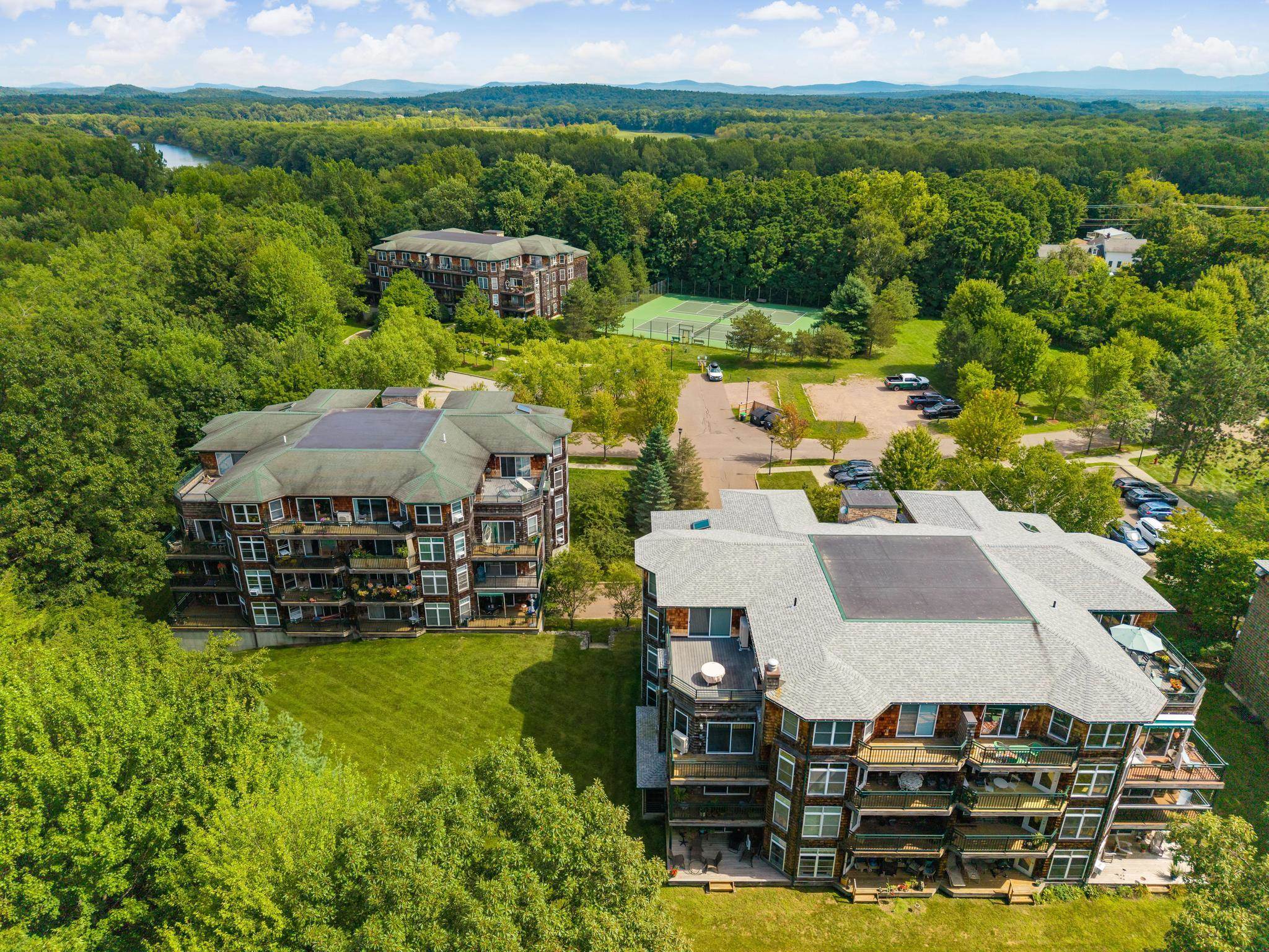 55 Claire Pointe Road photo 40